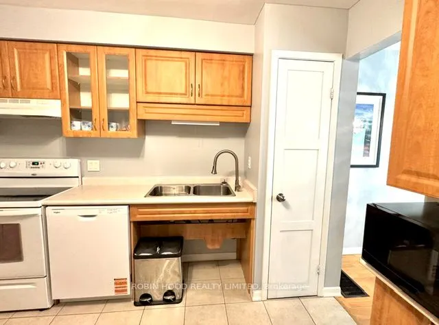 2881 Windwood Drive, #36