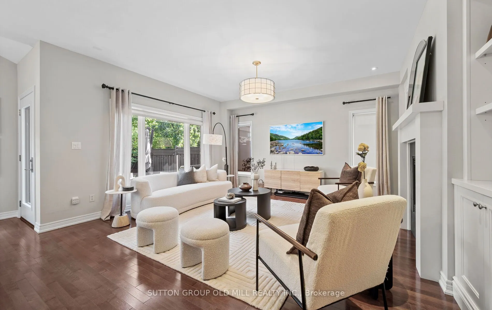 3304 Stalybridge Drive