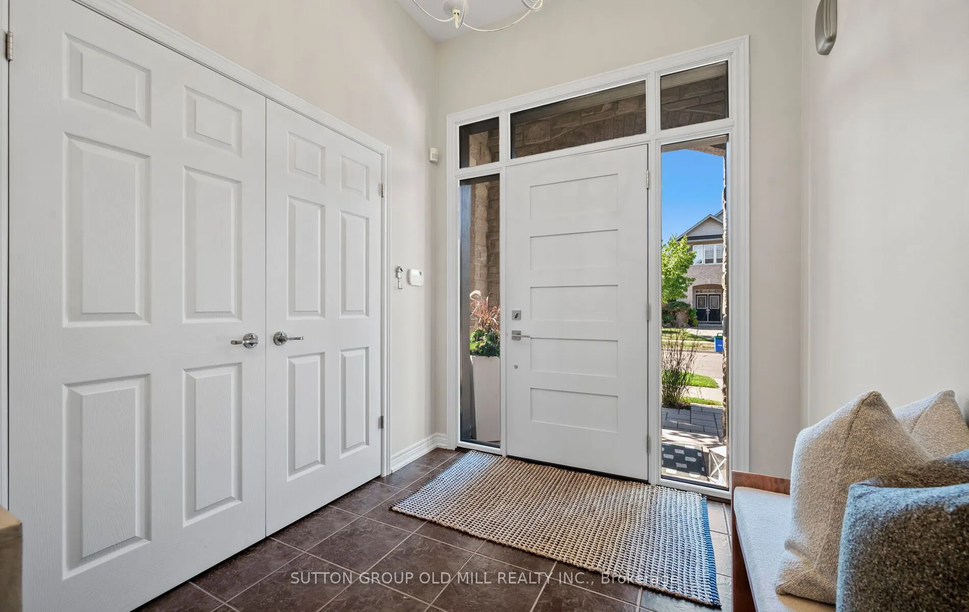 3304 Stalybridge Drive