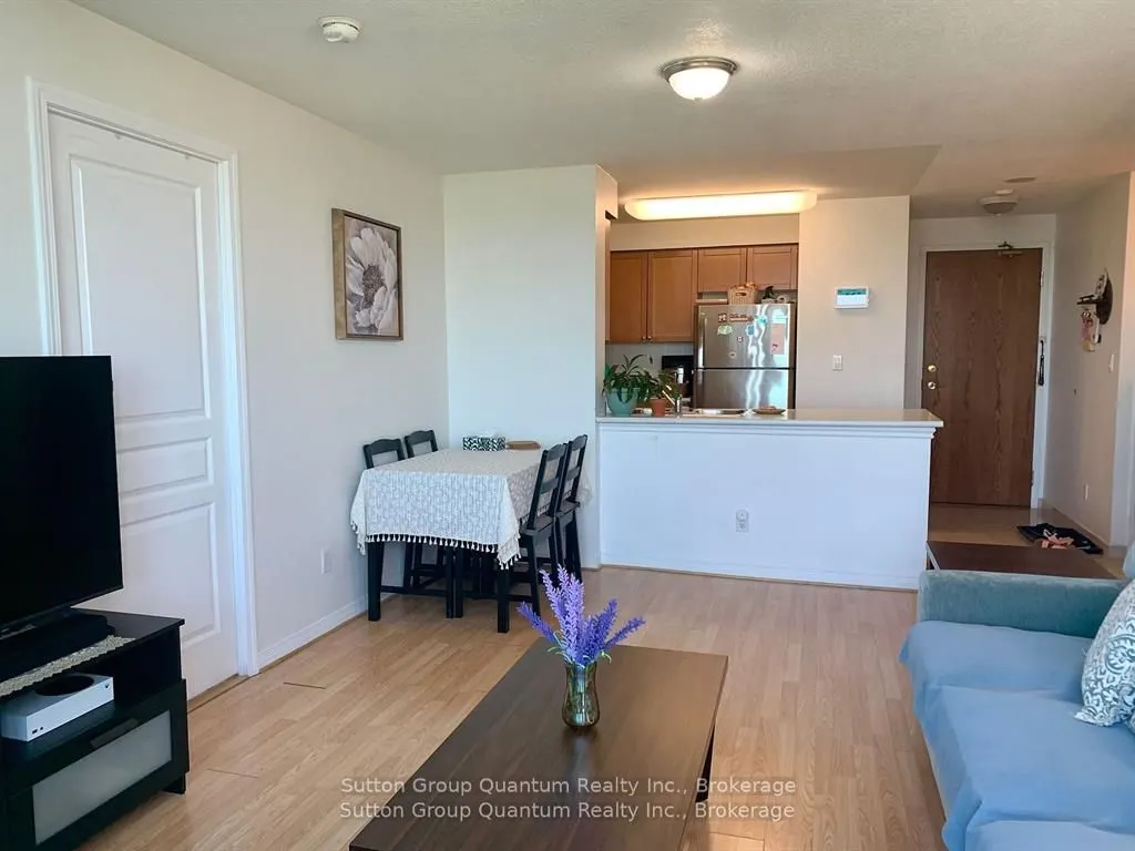 4879 Kimbermount Avenue, #PH7