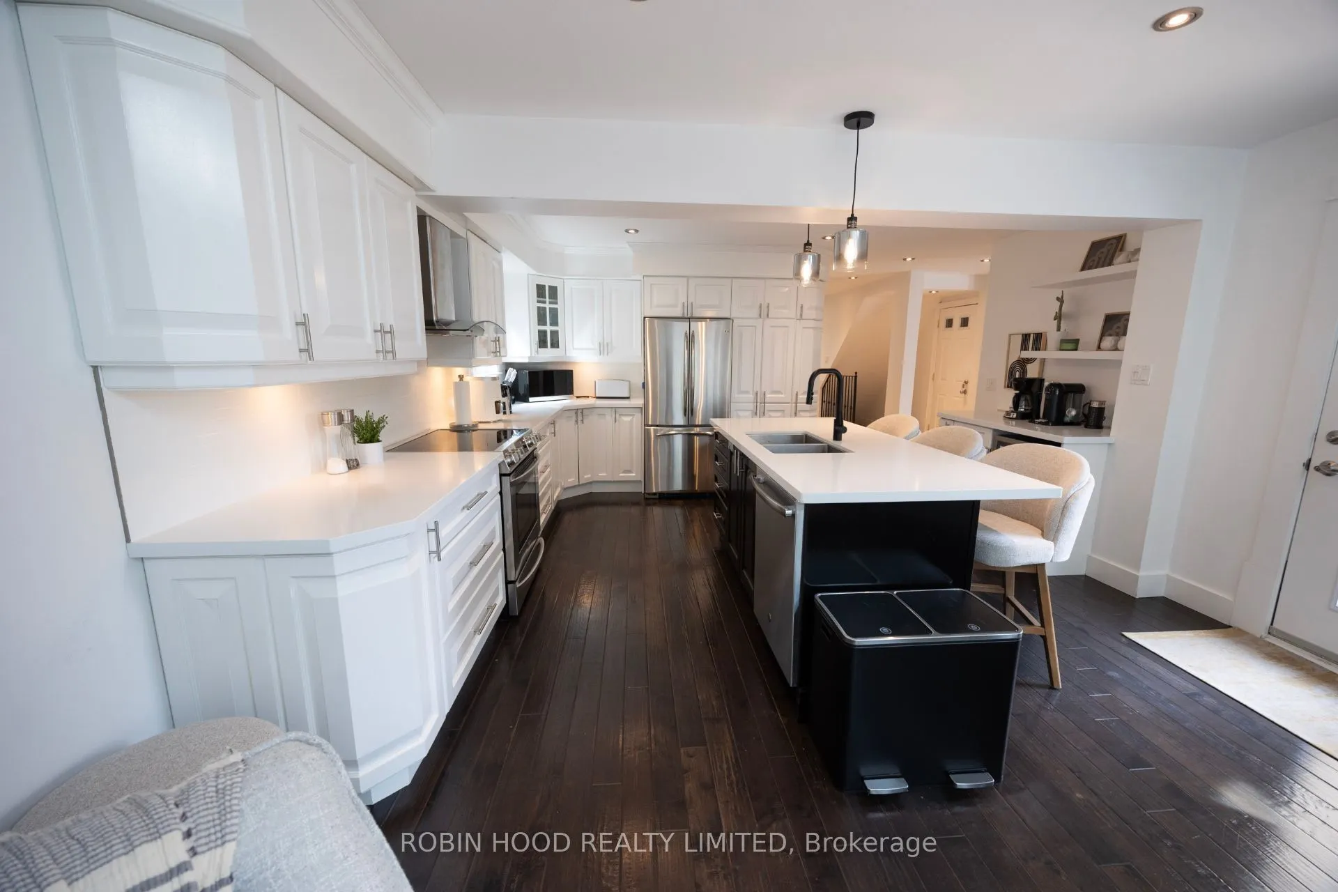 2400 Yolanda Drive