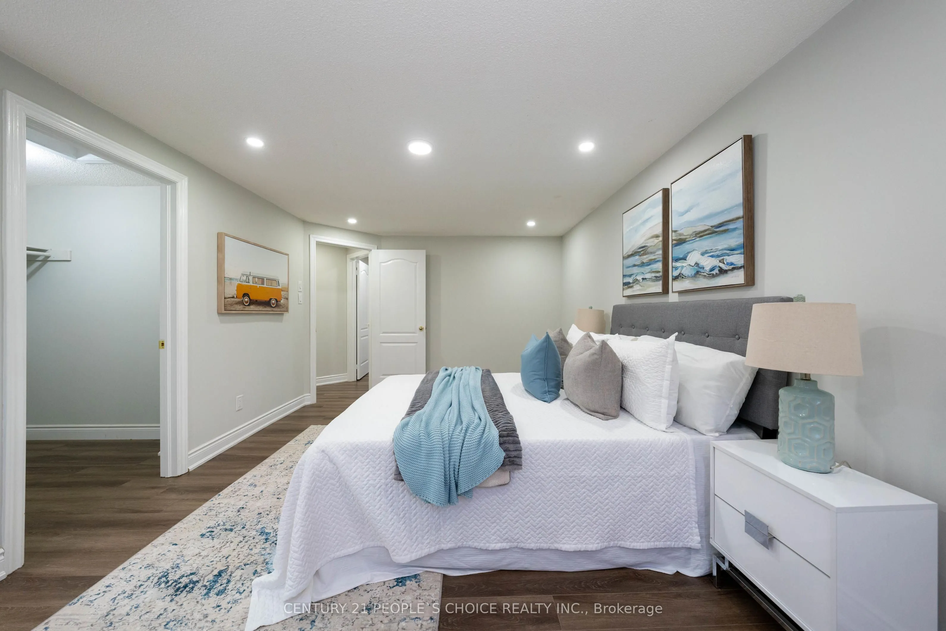3242 Cambourne Crescent