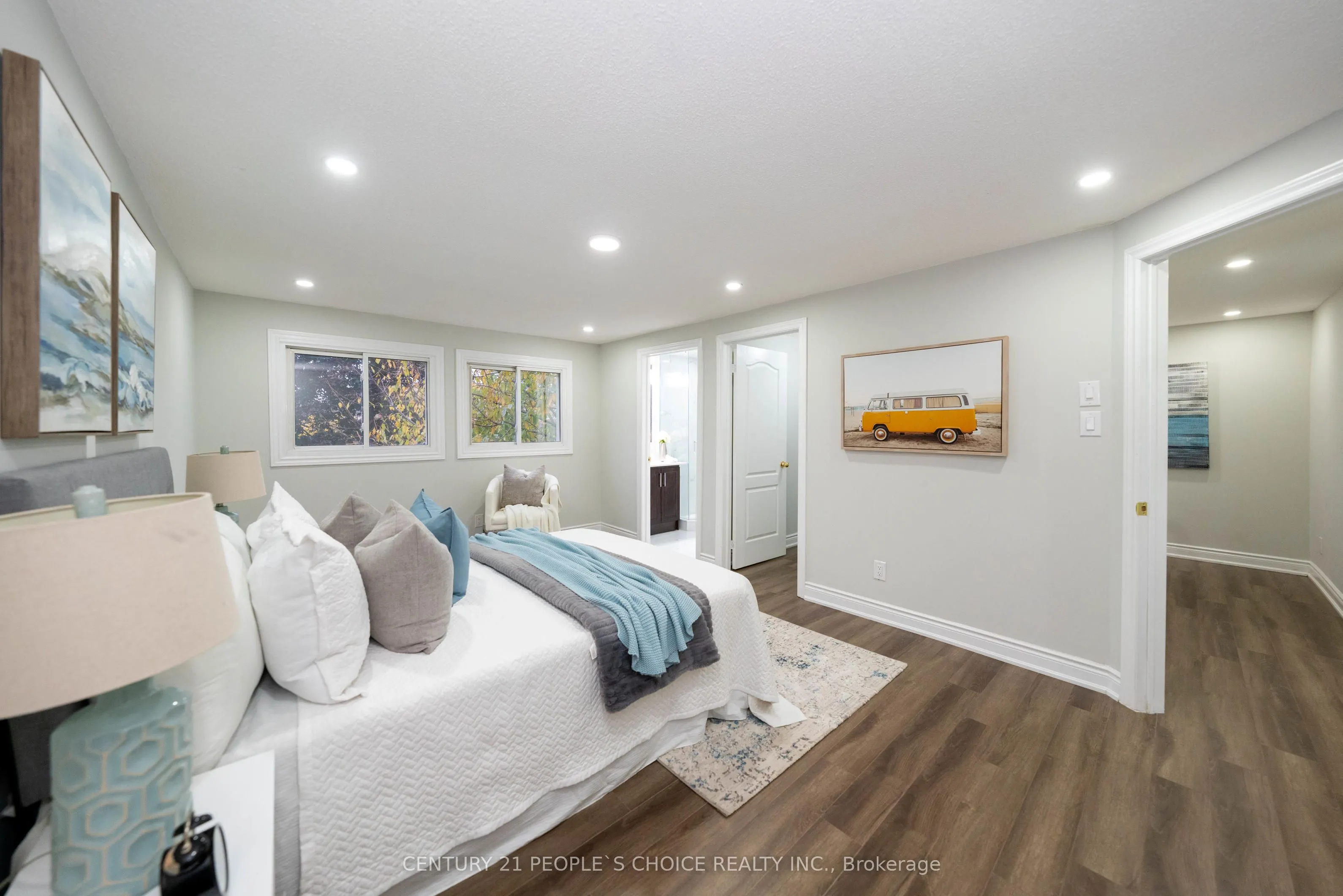 3242 Cambourne Crescent