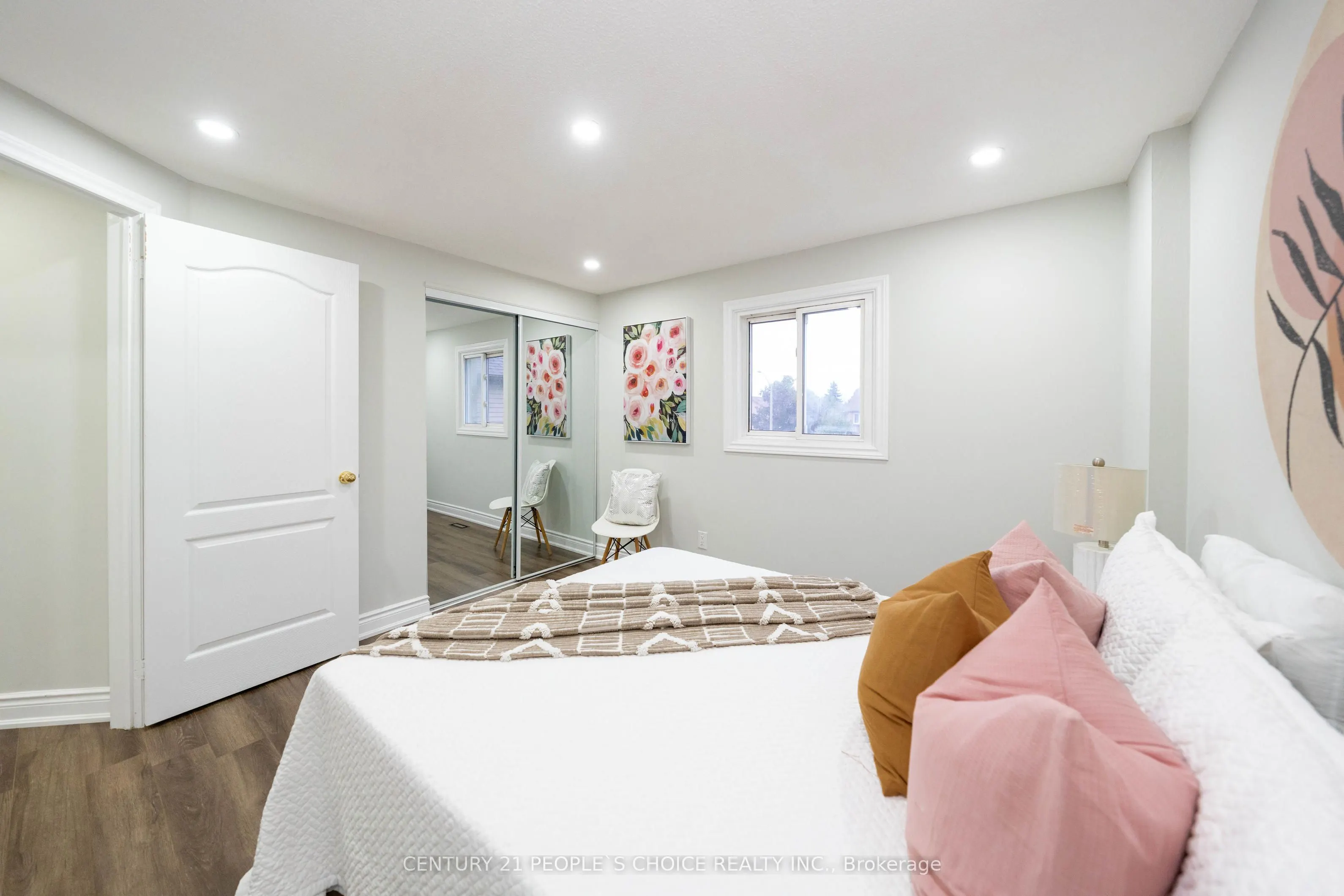 3242 Cambourne Crescent