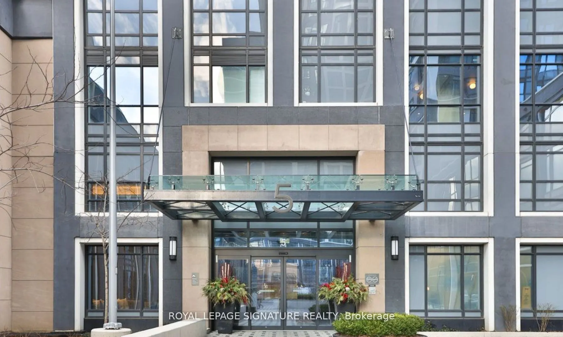 5 Mabelle Avenue, #1433