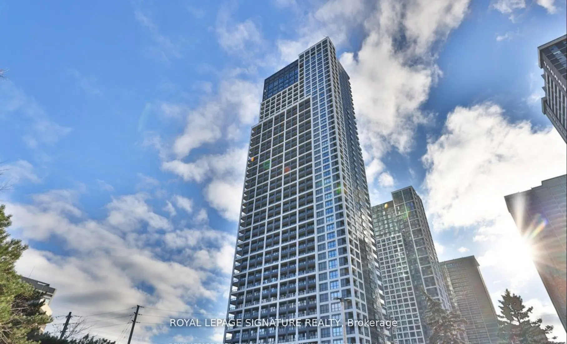 5 Mabelle Avenue, #1433