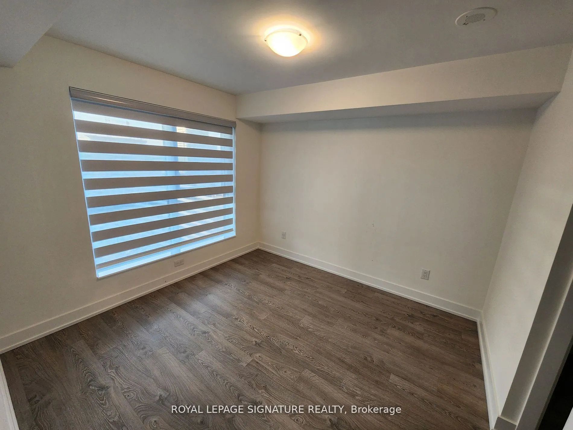5 Mabelle Avenue, #1433