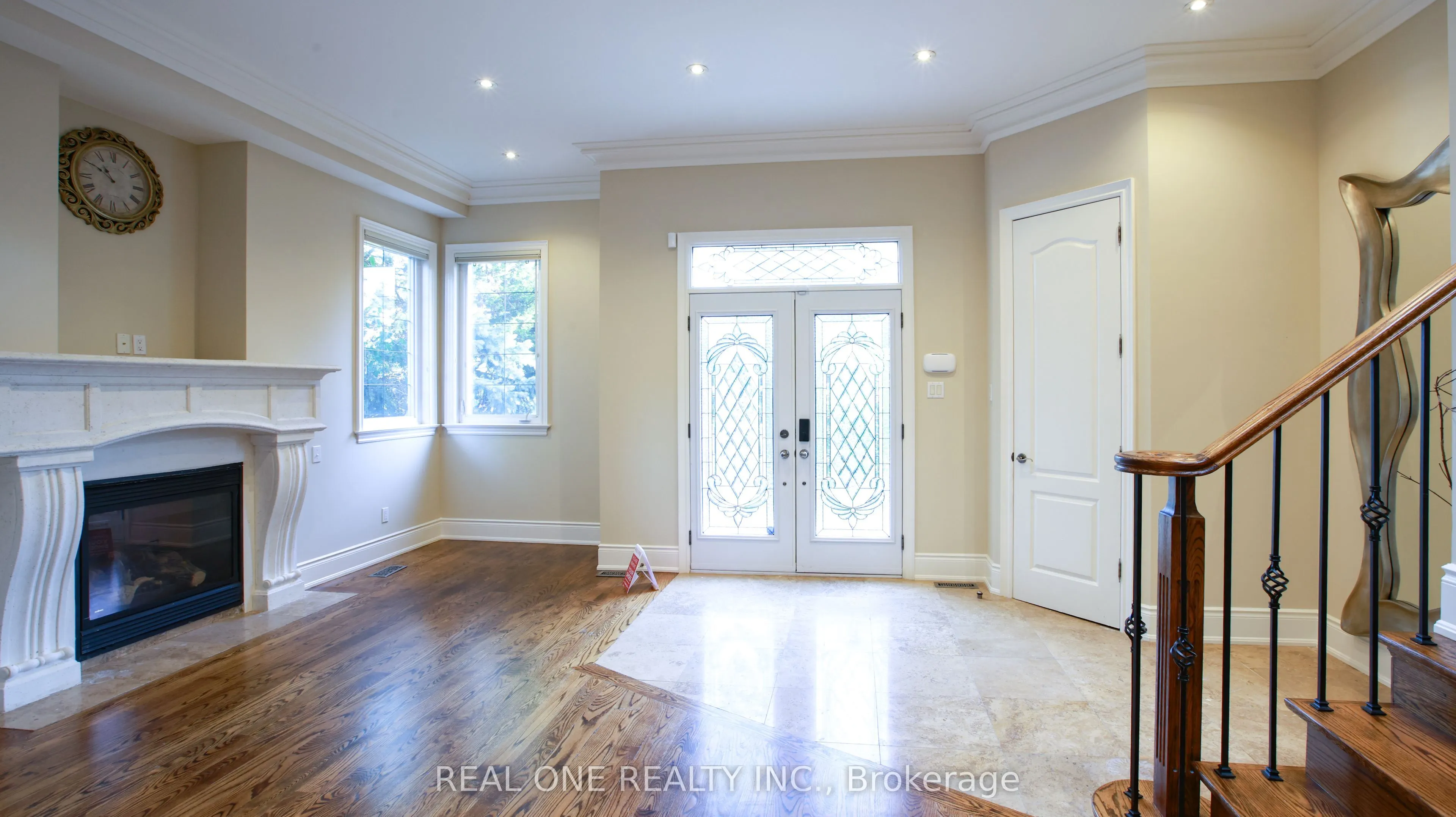 38 Stonegate Road