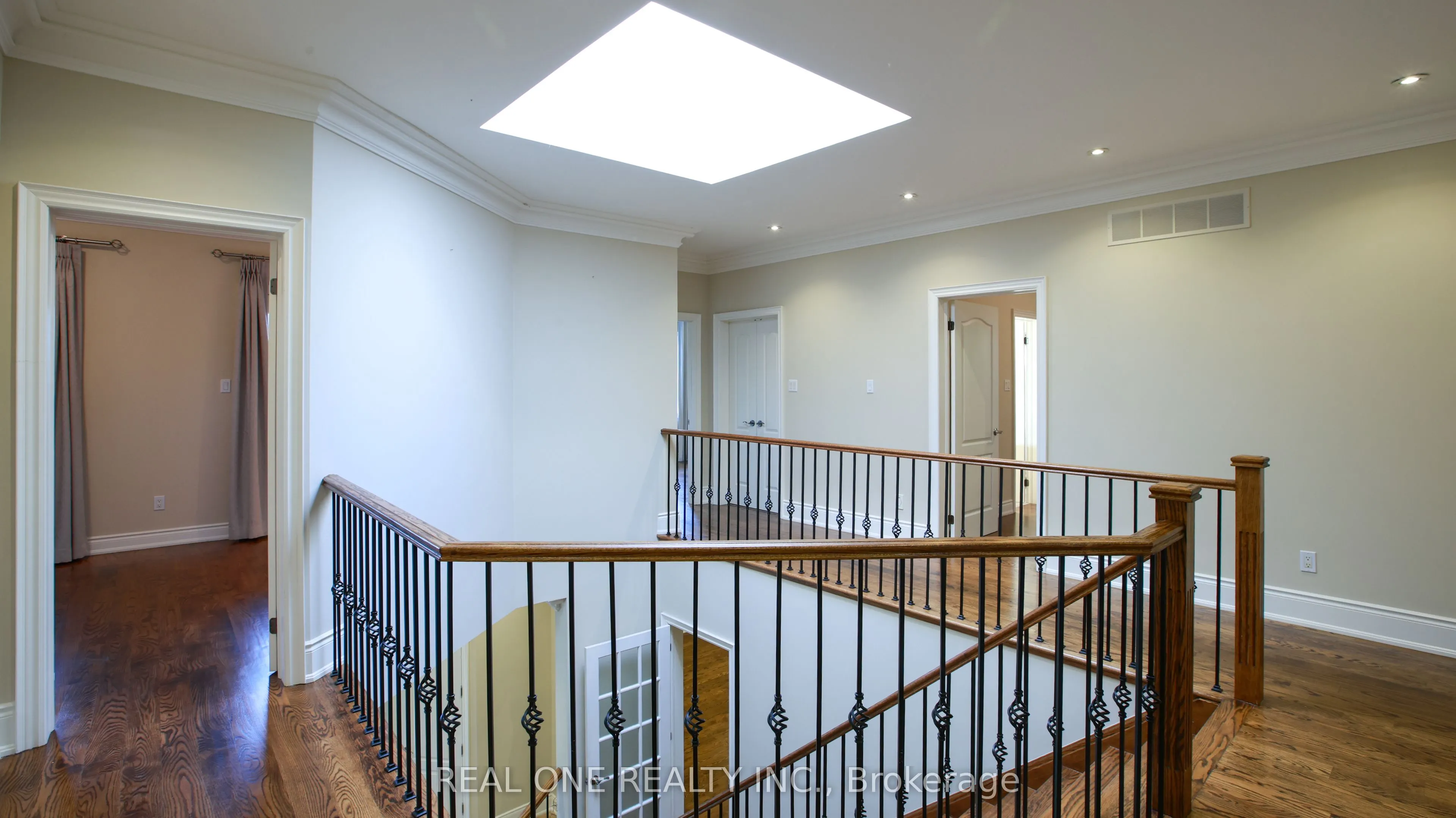 38 Stonegate Road