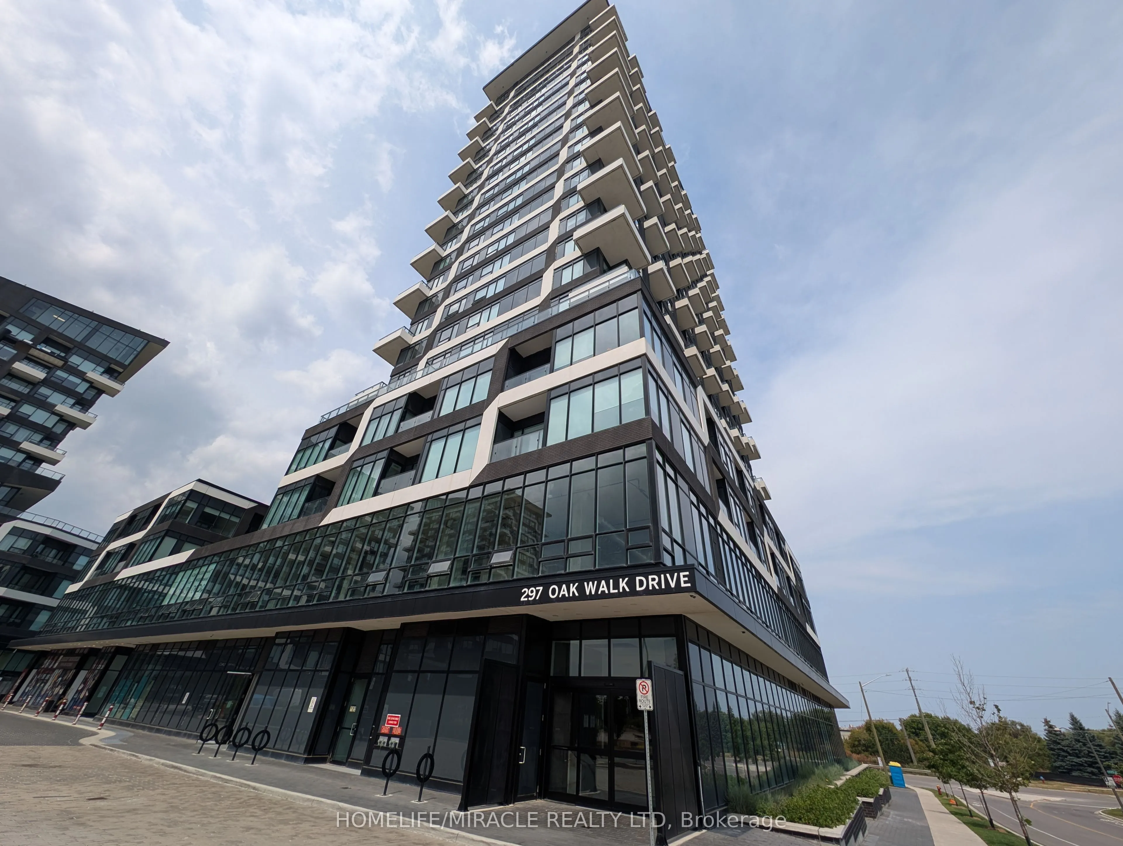 297 Oak Walk Drive, #310