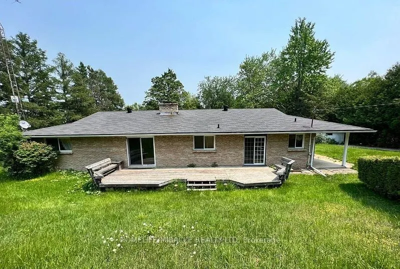 2216 Olde Base Line Road