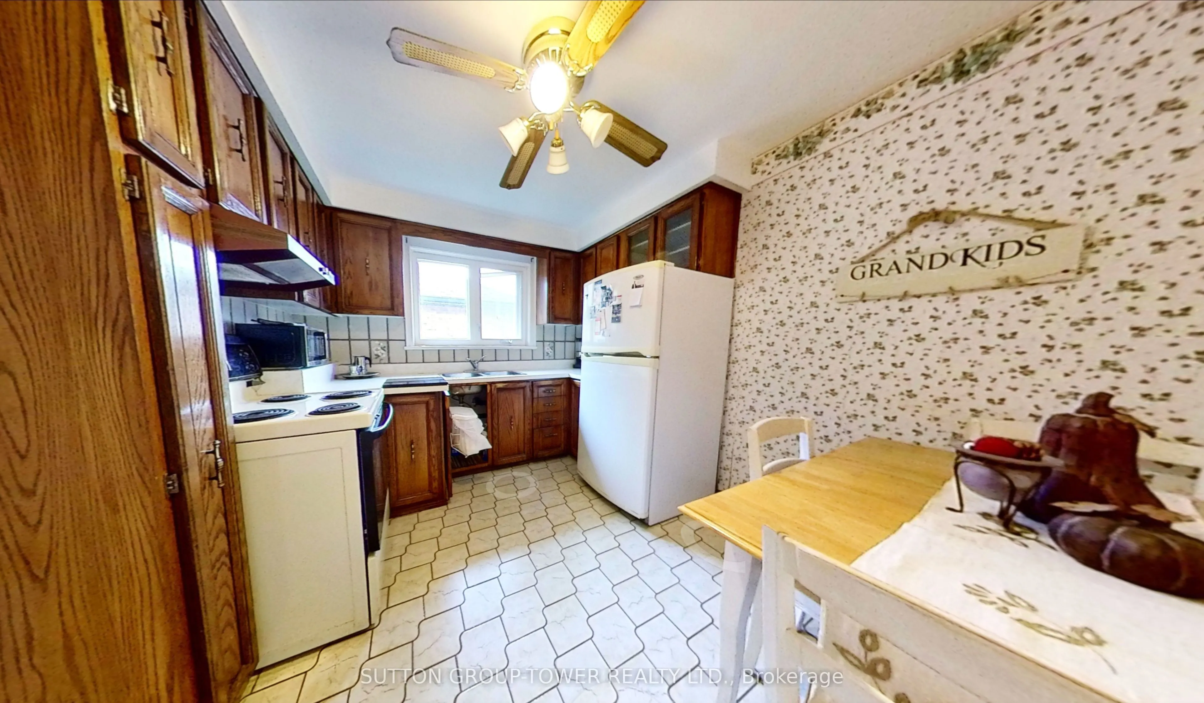 121 Denbigh Crescent