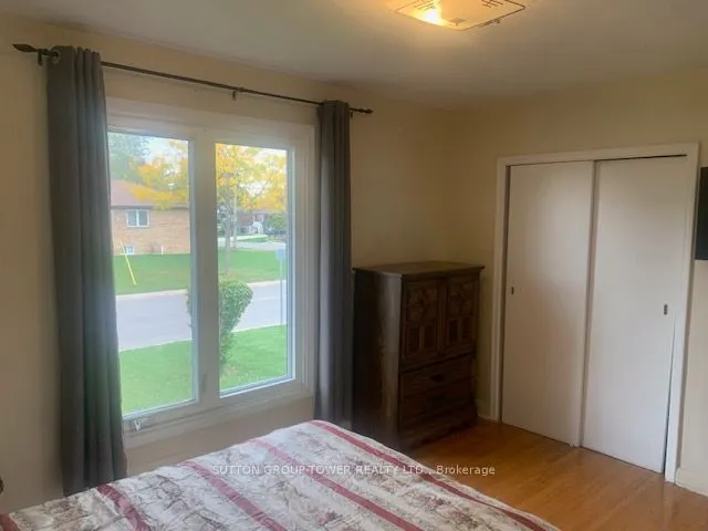 121 Denbigh Crescent