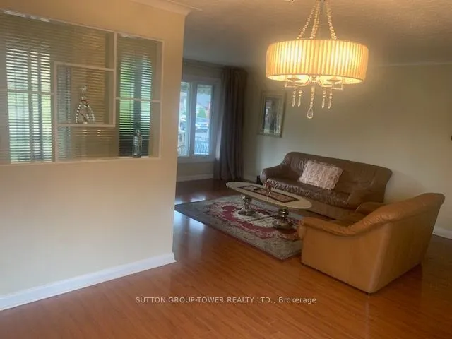 121 Denbigh Crescent