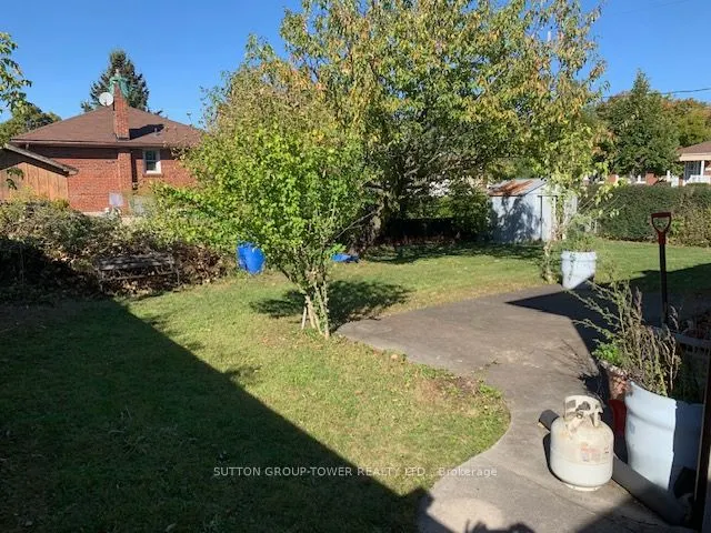 121 Denbigh Crescent