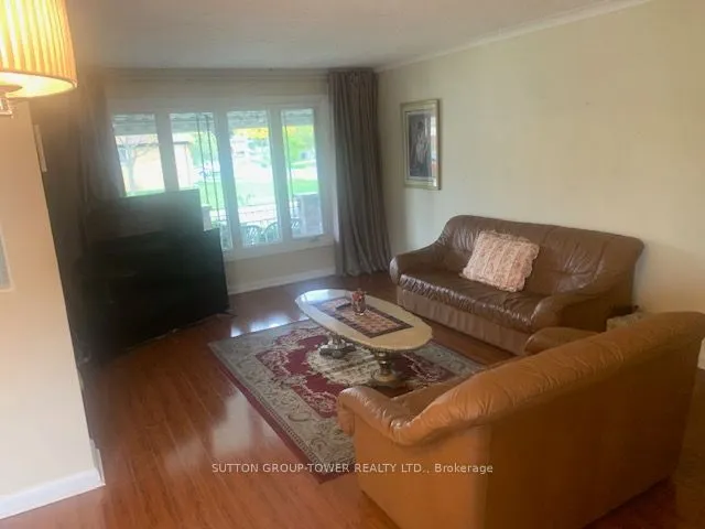 121 Denbigh Crescent