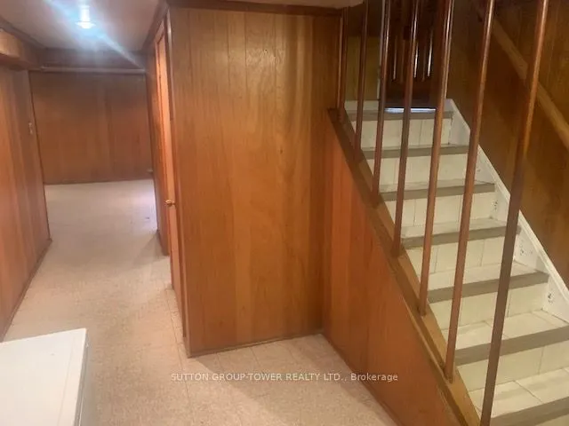 121 Denbigh Crescent