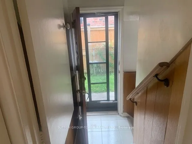 121 Denbigh Crescent