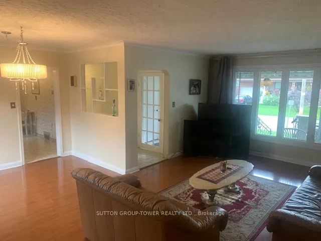 121 Denbigh Crescent