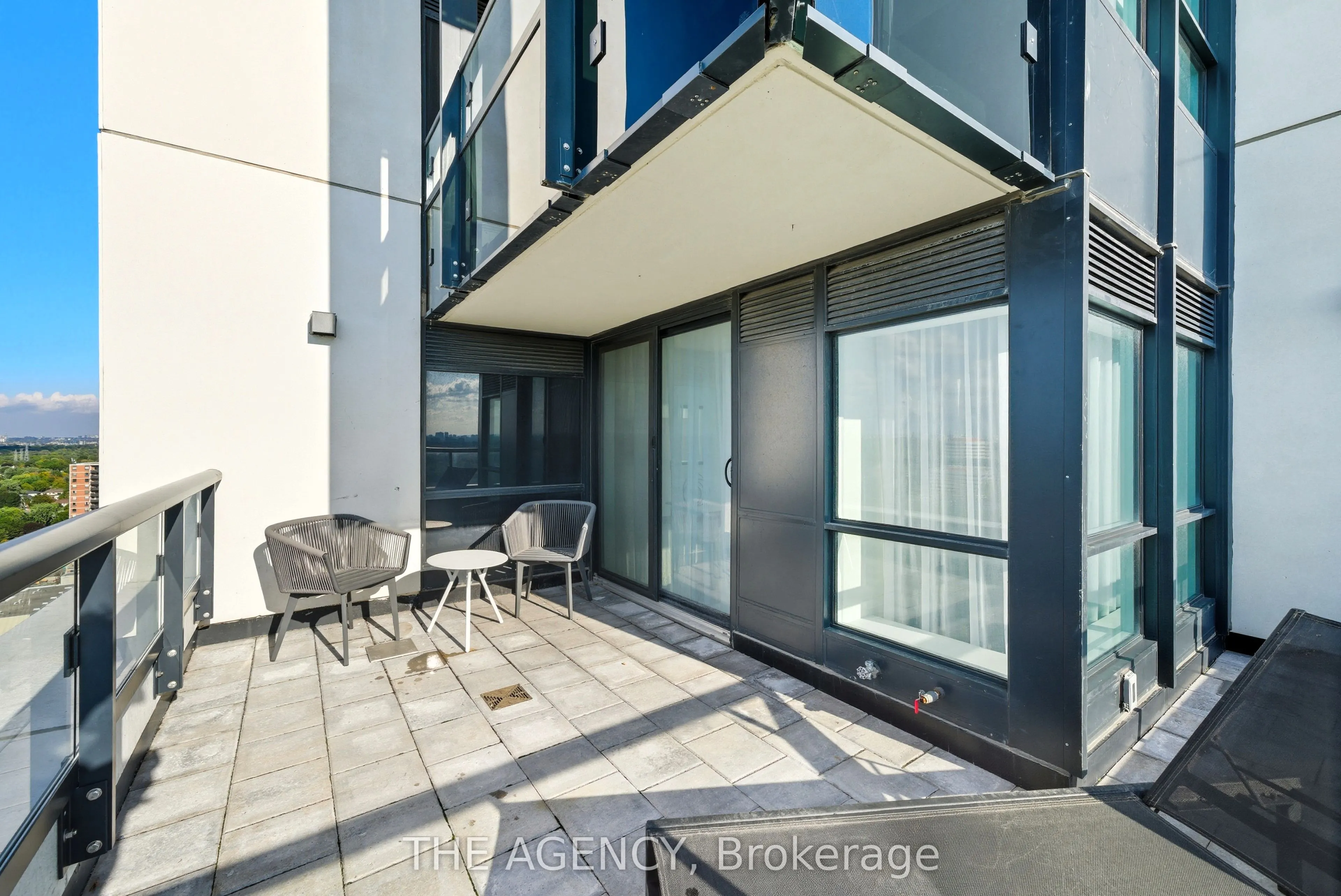 10 Eva Road, #2104