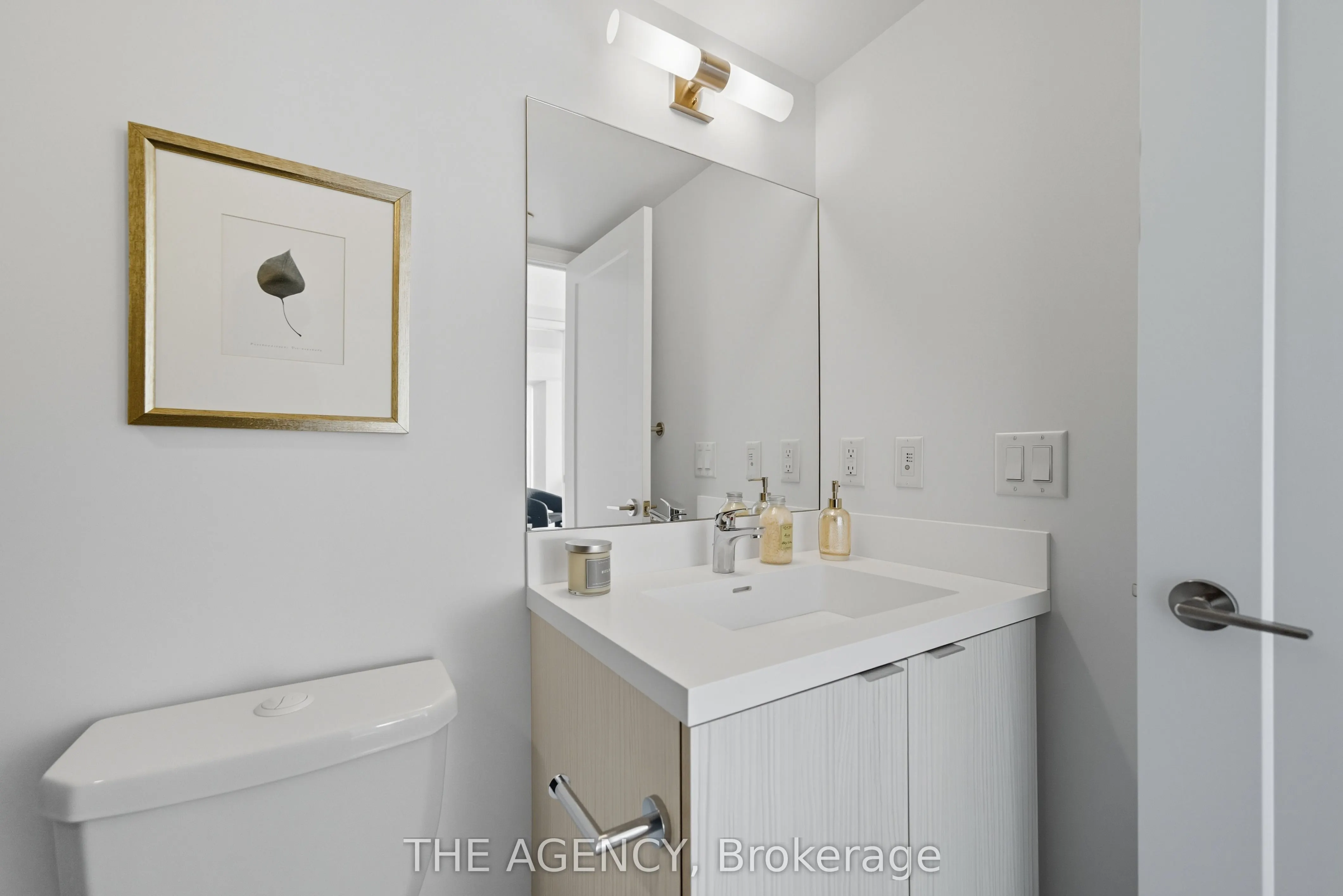 10 Eva Road, #2104