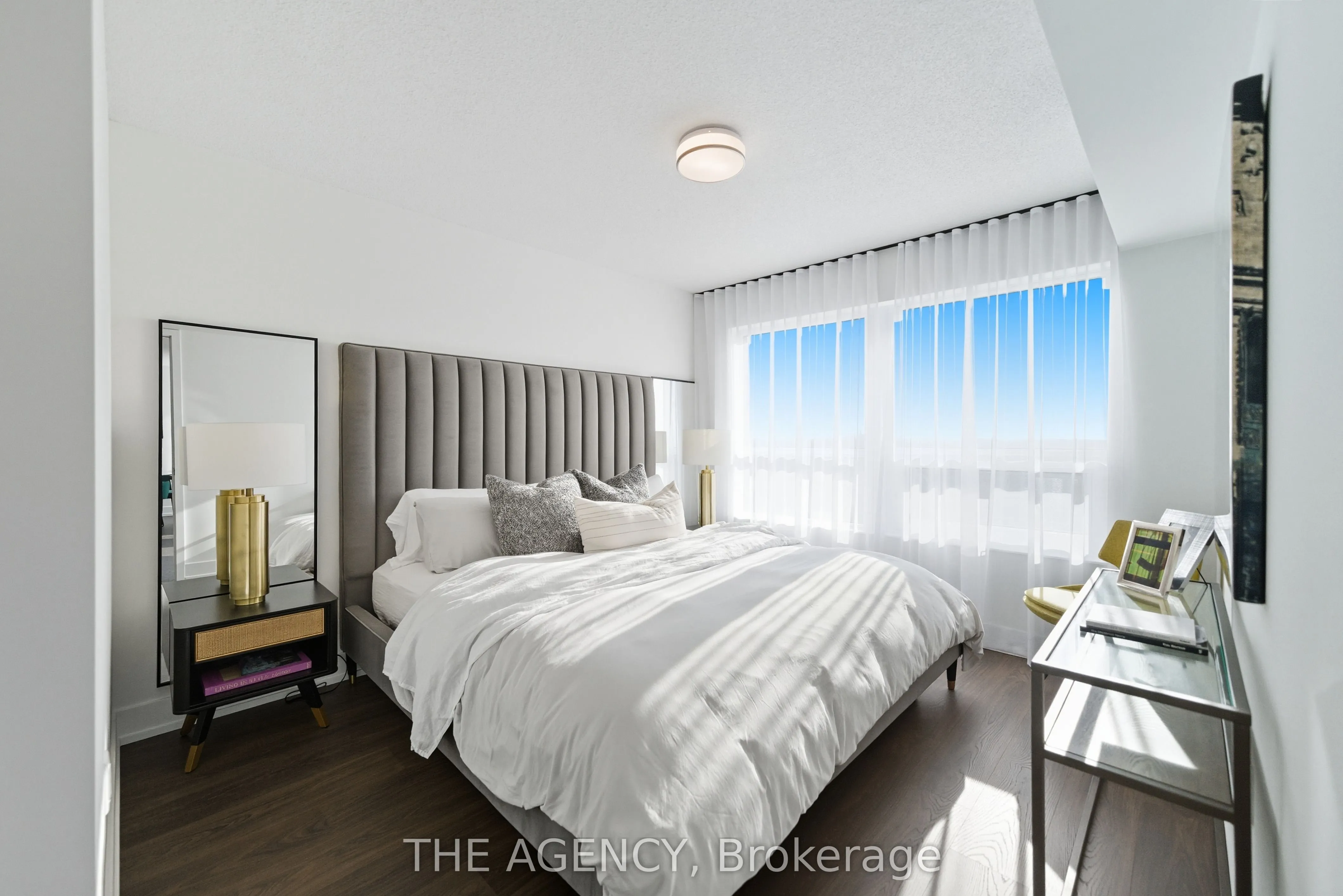 10 Eva Road, #2104