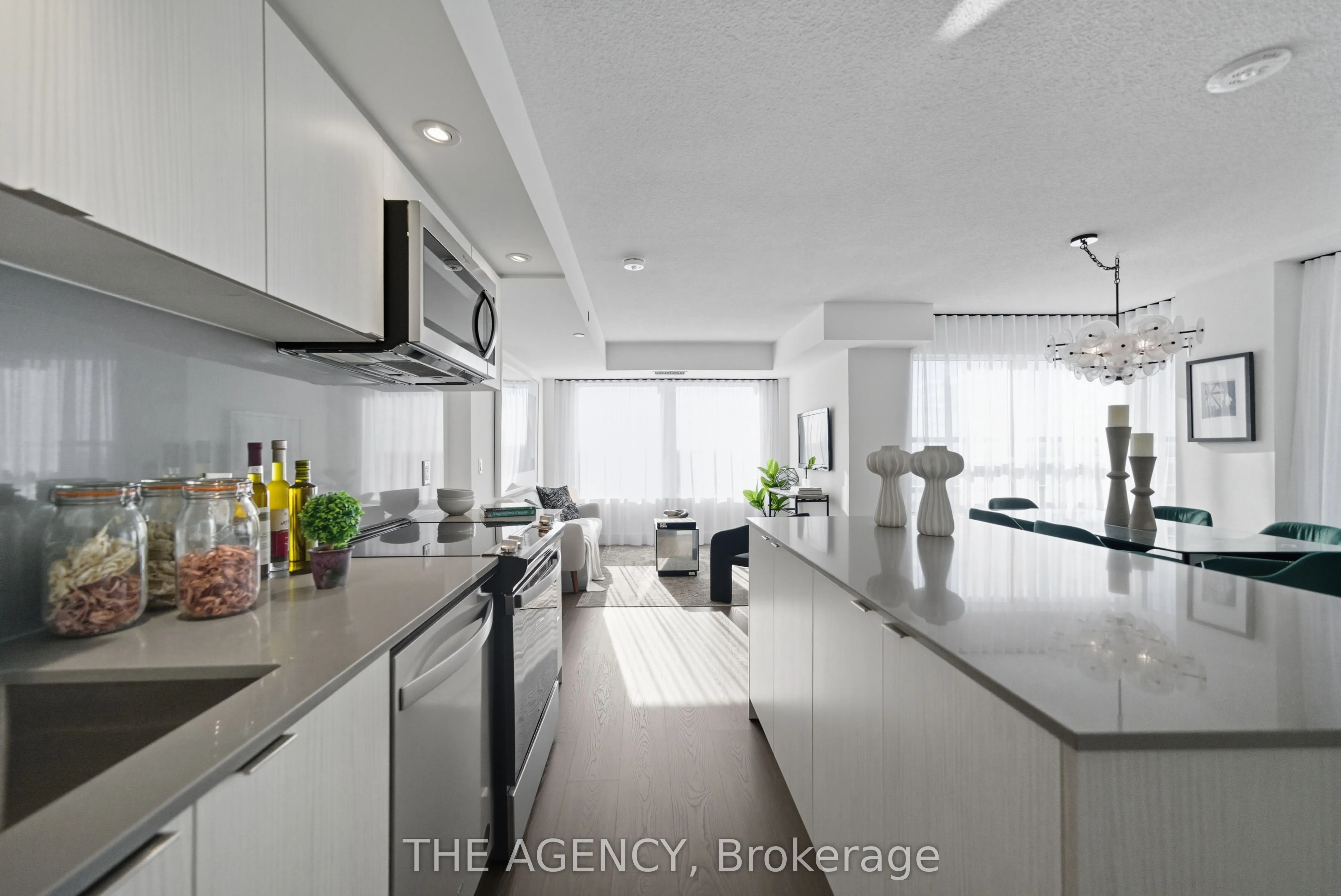 10 Eva Road, #2104