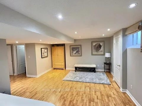 70 Colonel Bertram Road