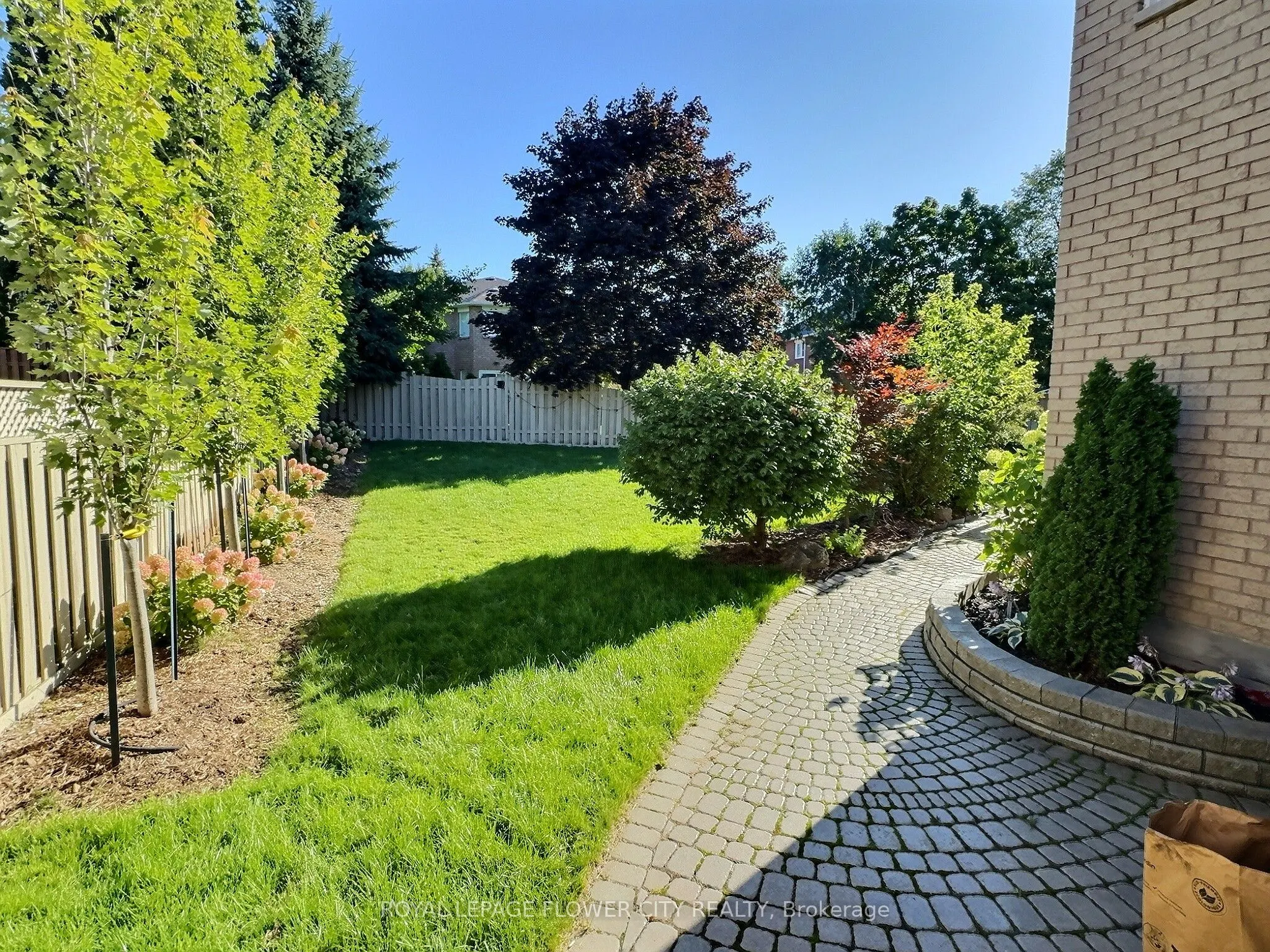 70 Colonel Bertram Road