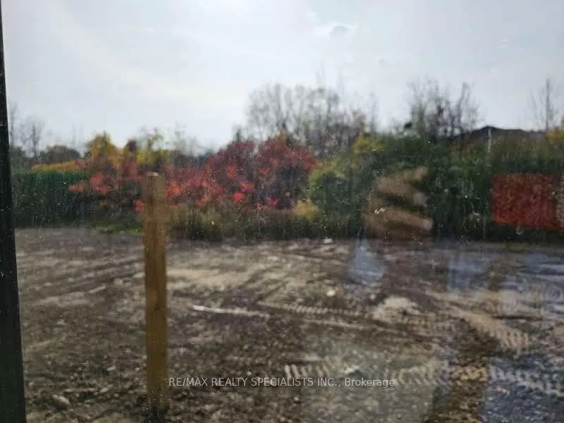 2080 Coppenwood   Common