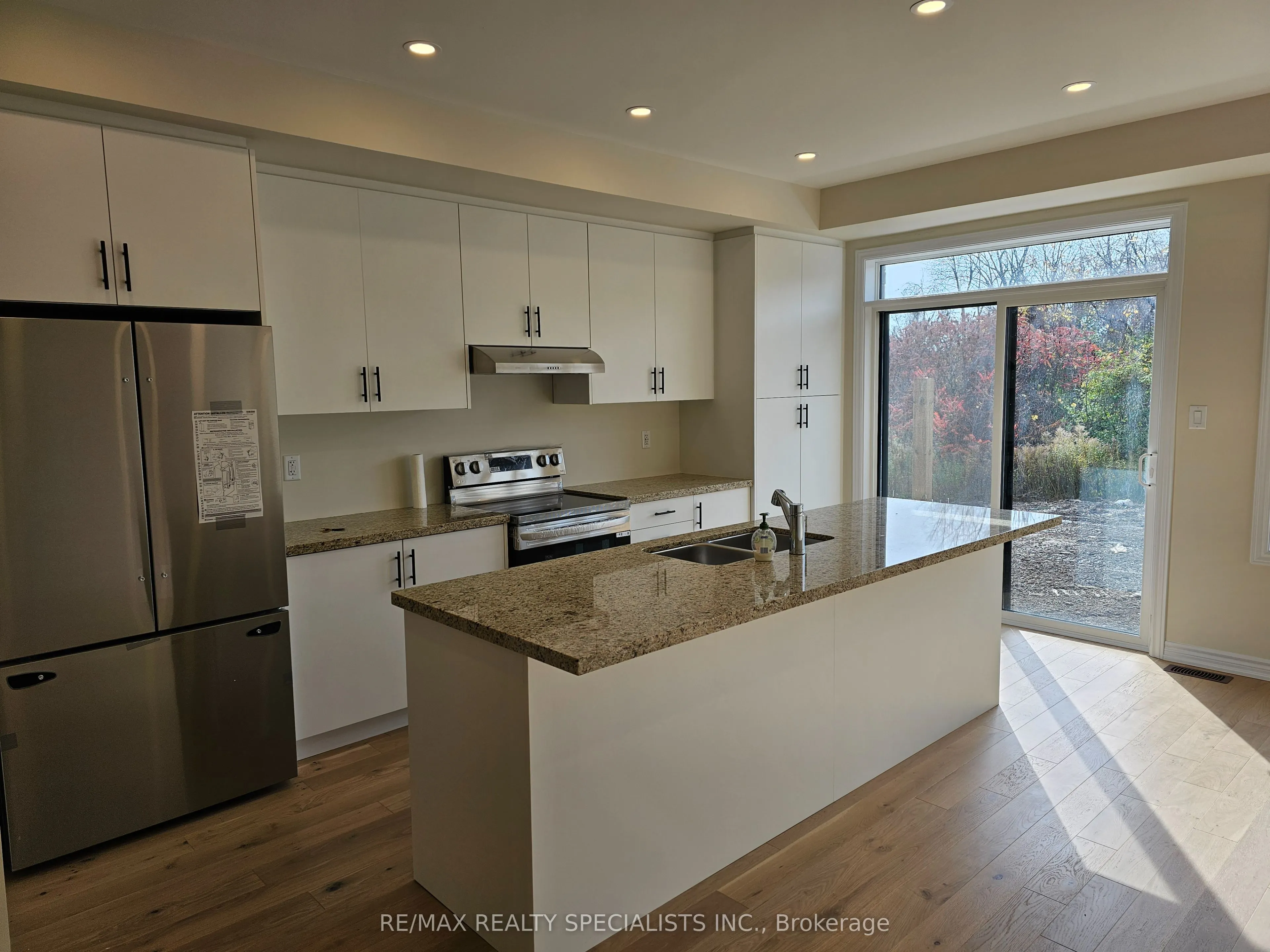 2080 Coppenwood   Common