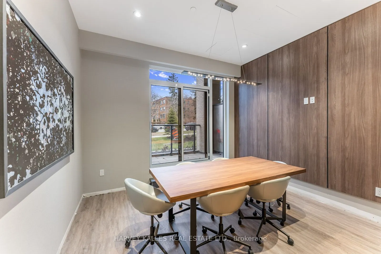 293 The Kingsway, #521