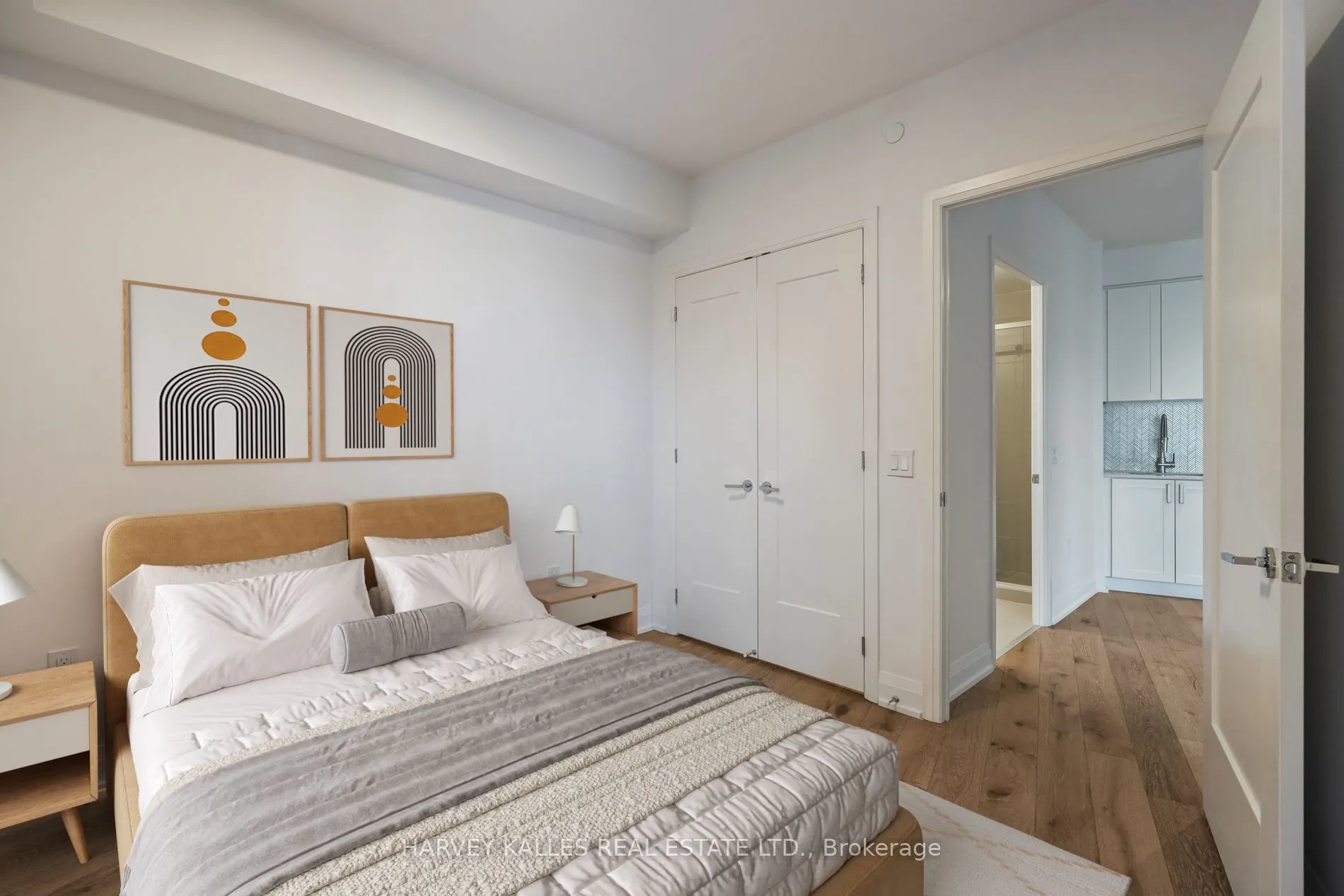 293 The Kingsway, #521