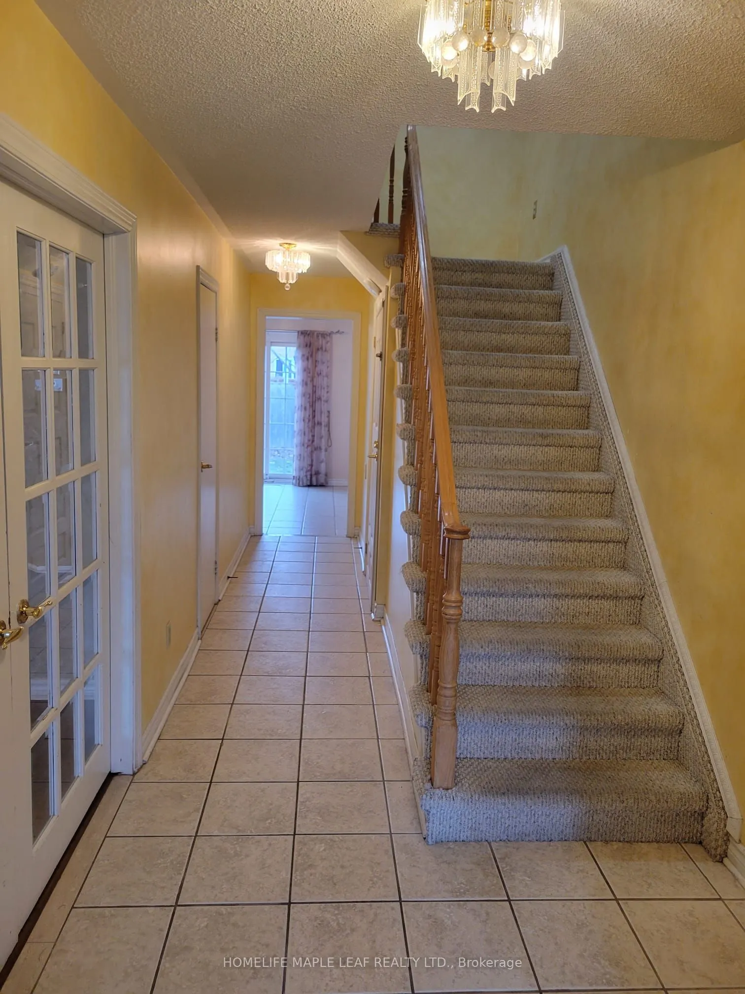 4 Ashurst Crescent, #Upper