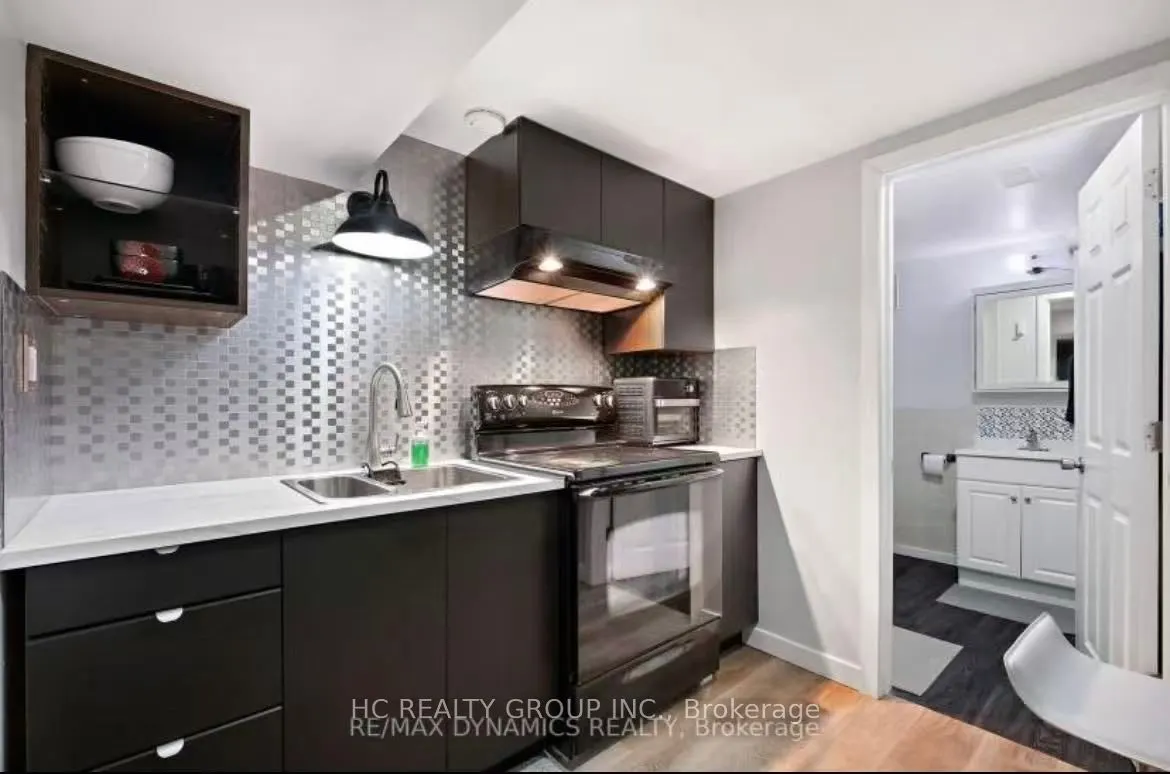 1200 Kingsholm Drive, #Basement
