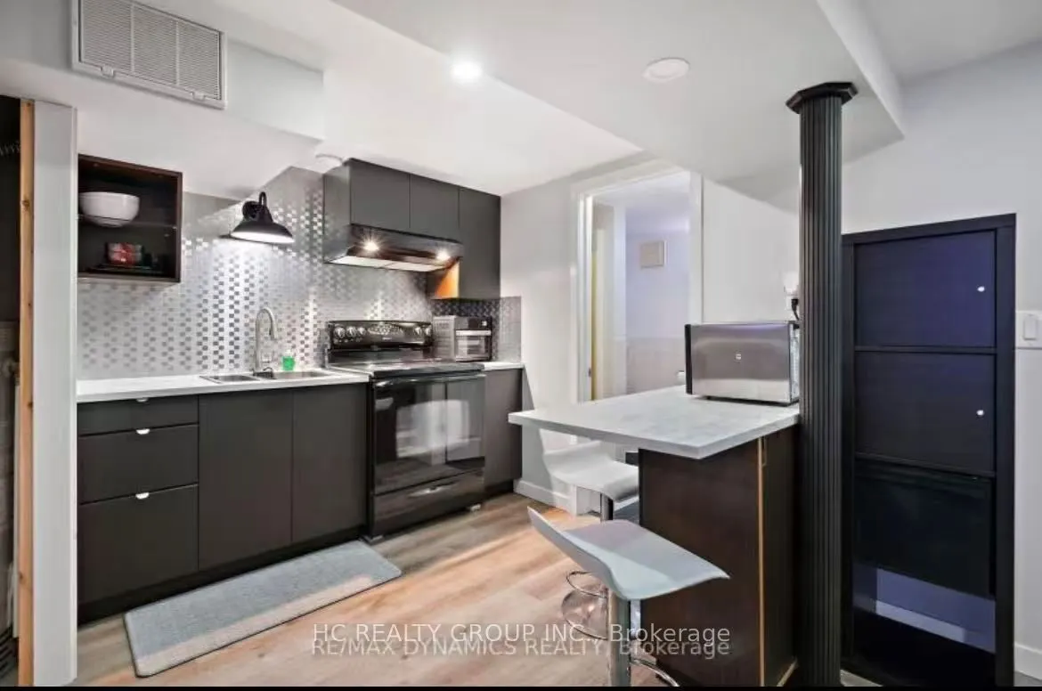 1200 Kingsholm Drive, #Basement