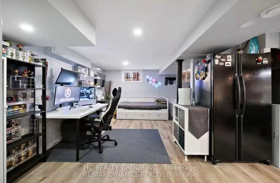 1200 Kingsholm Drive, #Basement