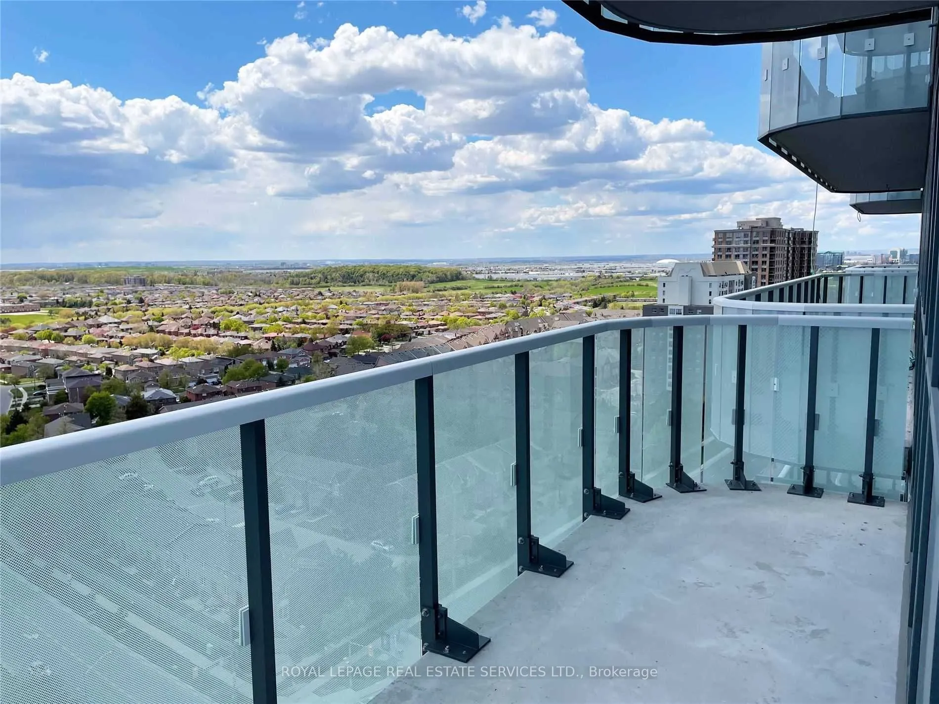 8 Nahani Way, #1909