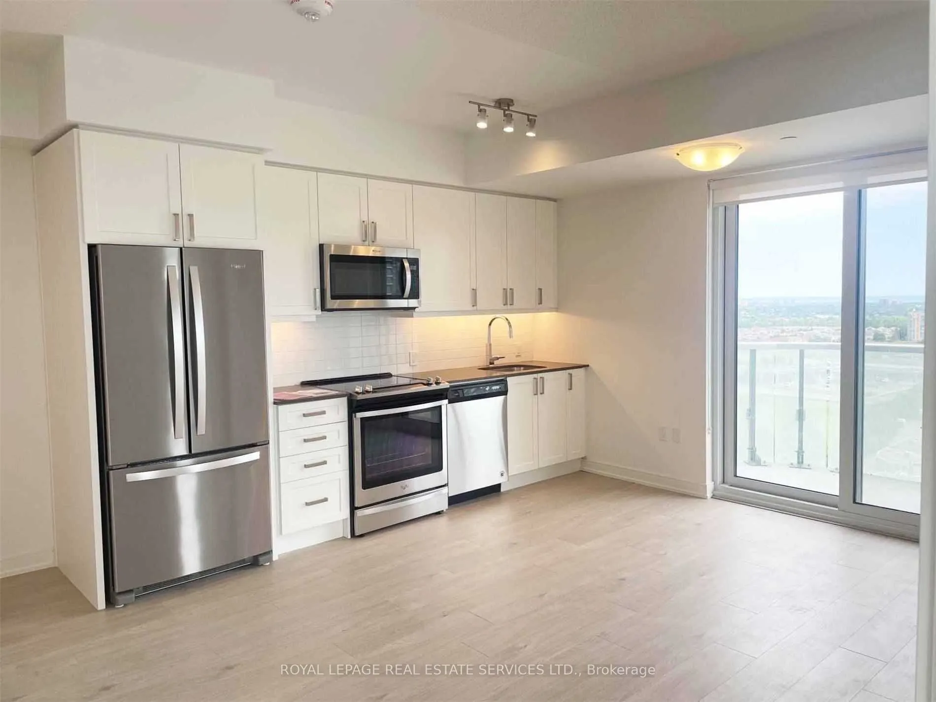 8 Nahani Way, #1909