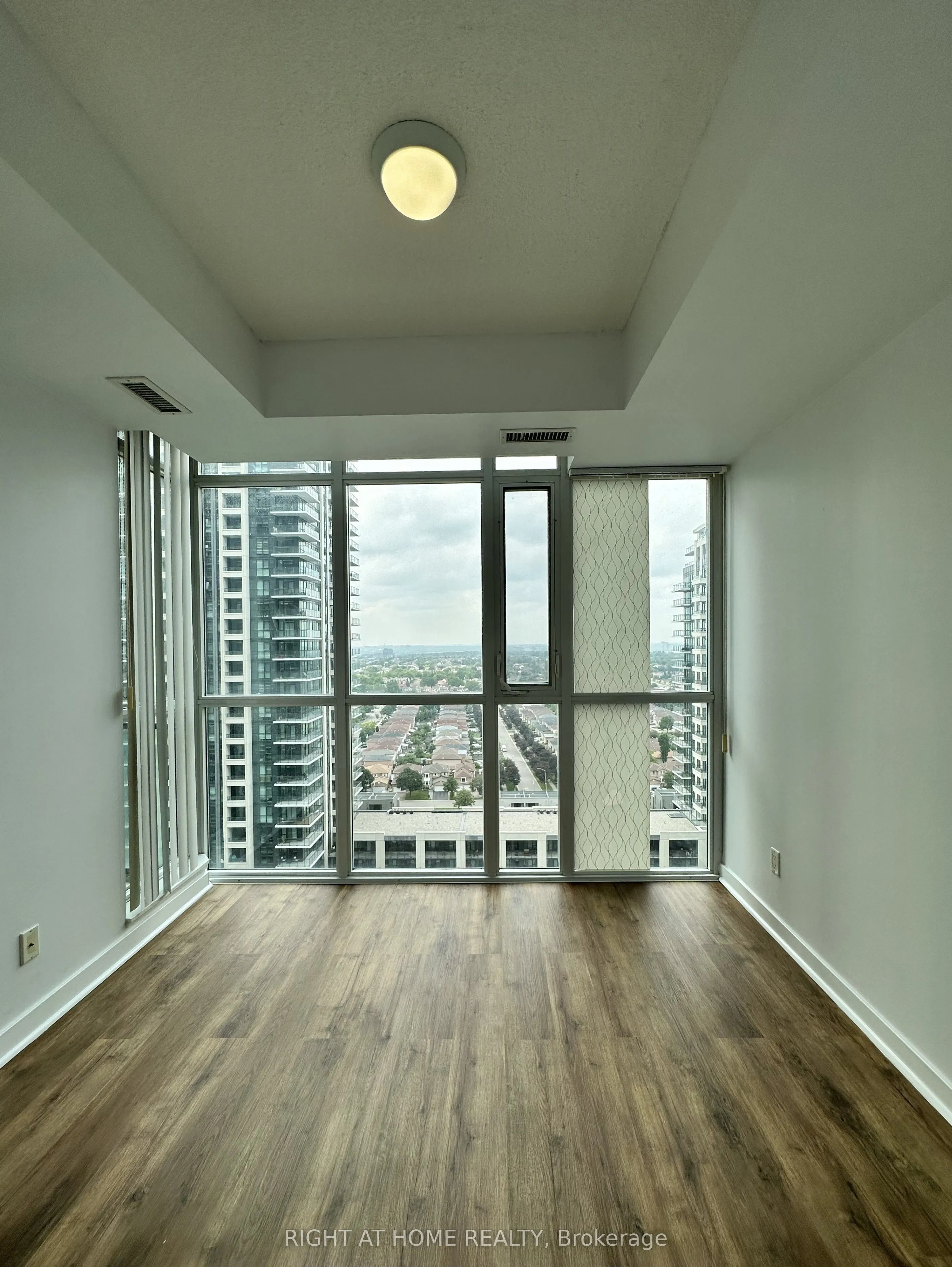 4070 Confederation Parkway, #1806