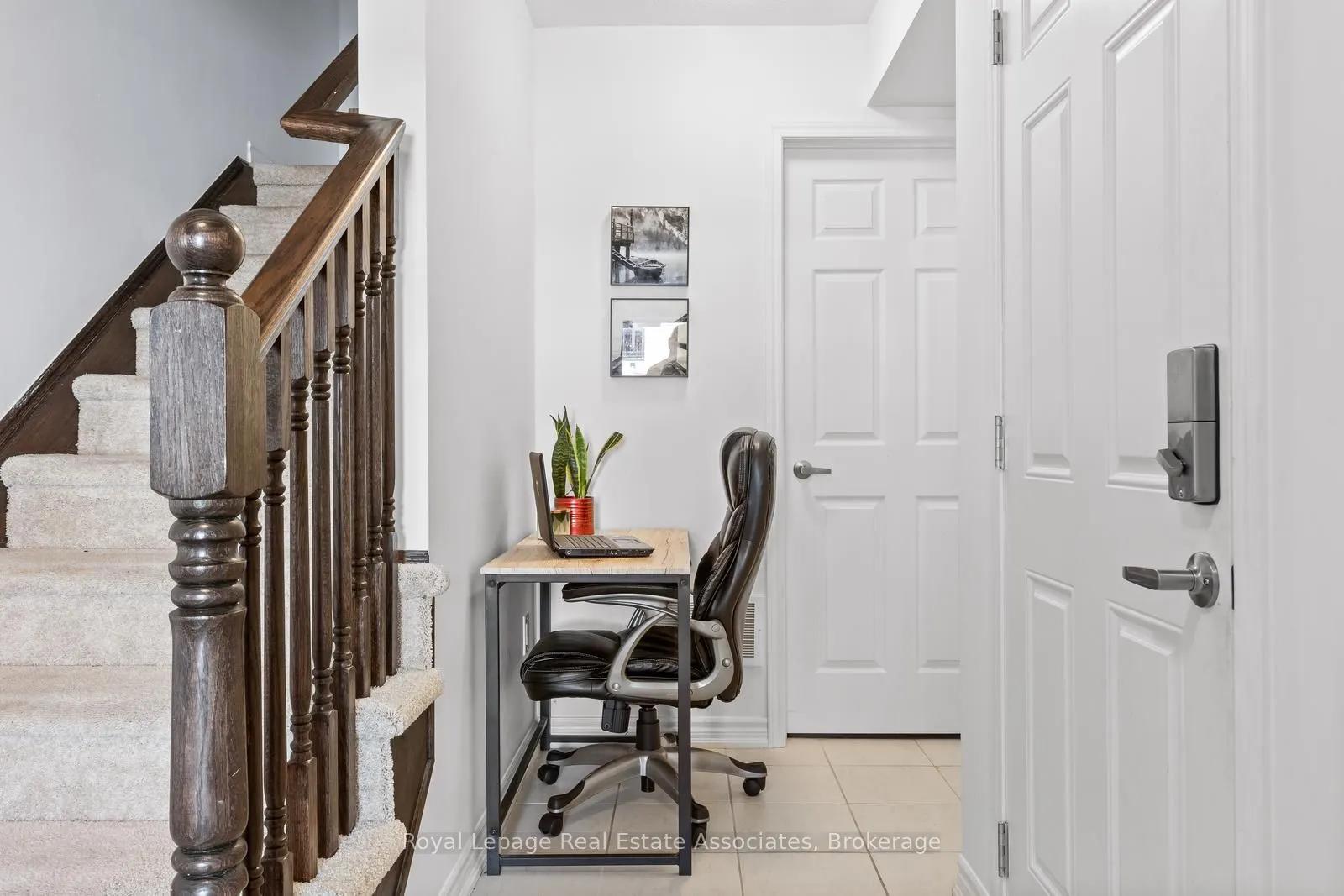1266 Hop Place