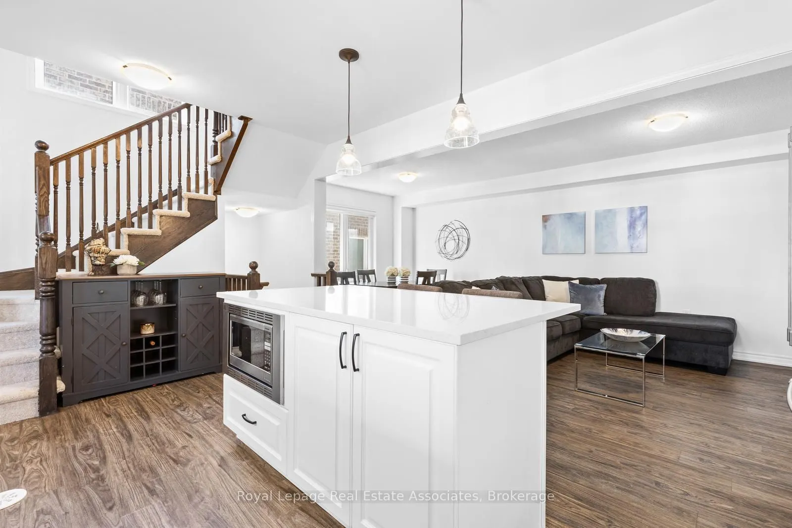 1266 Hop Place