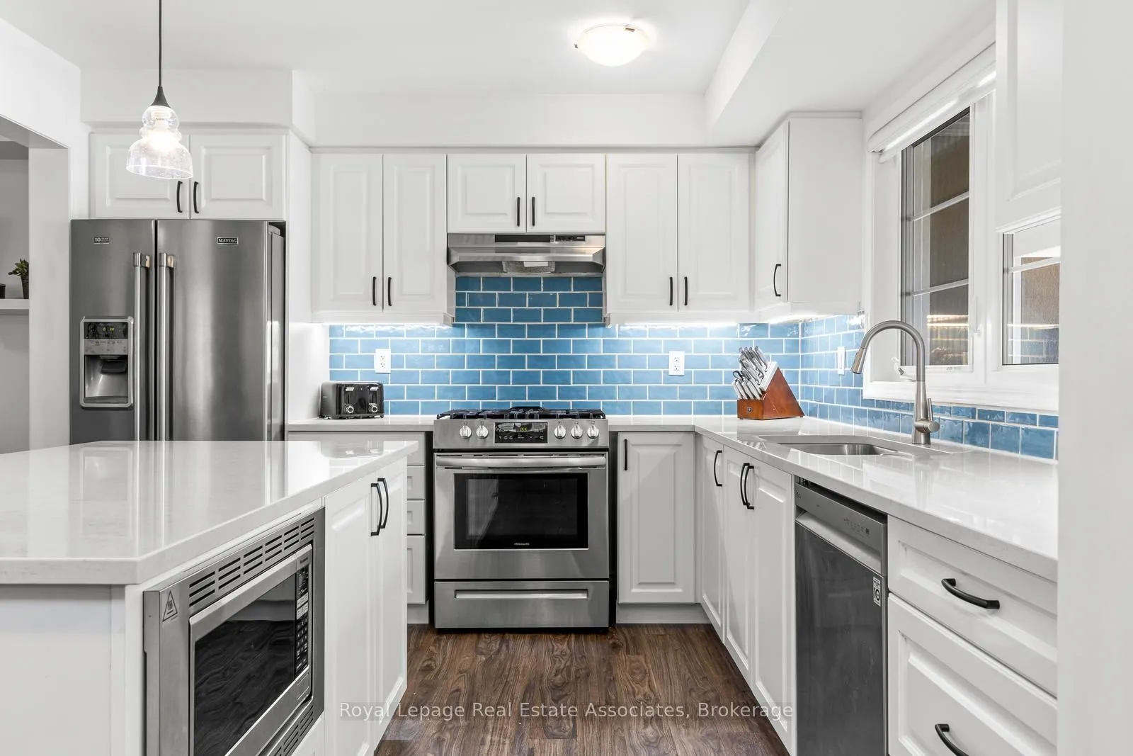 1266 Hop Place