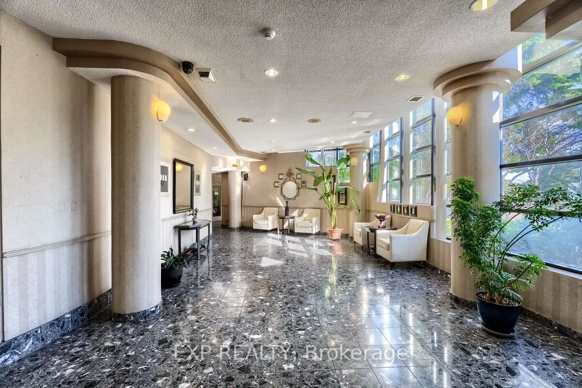 35 Trailwood Drive, #217