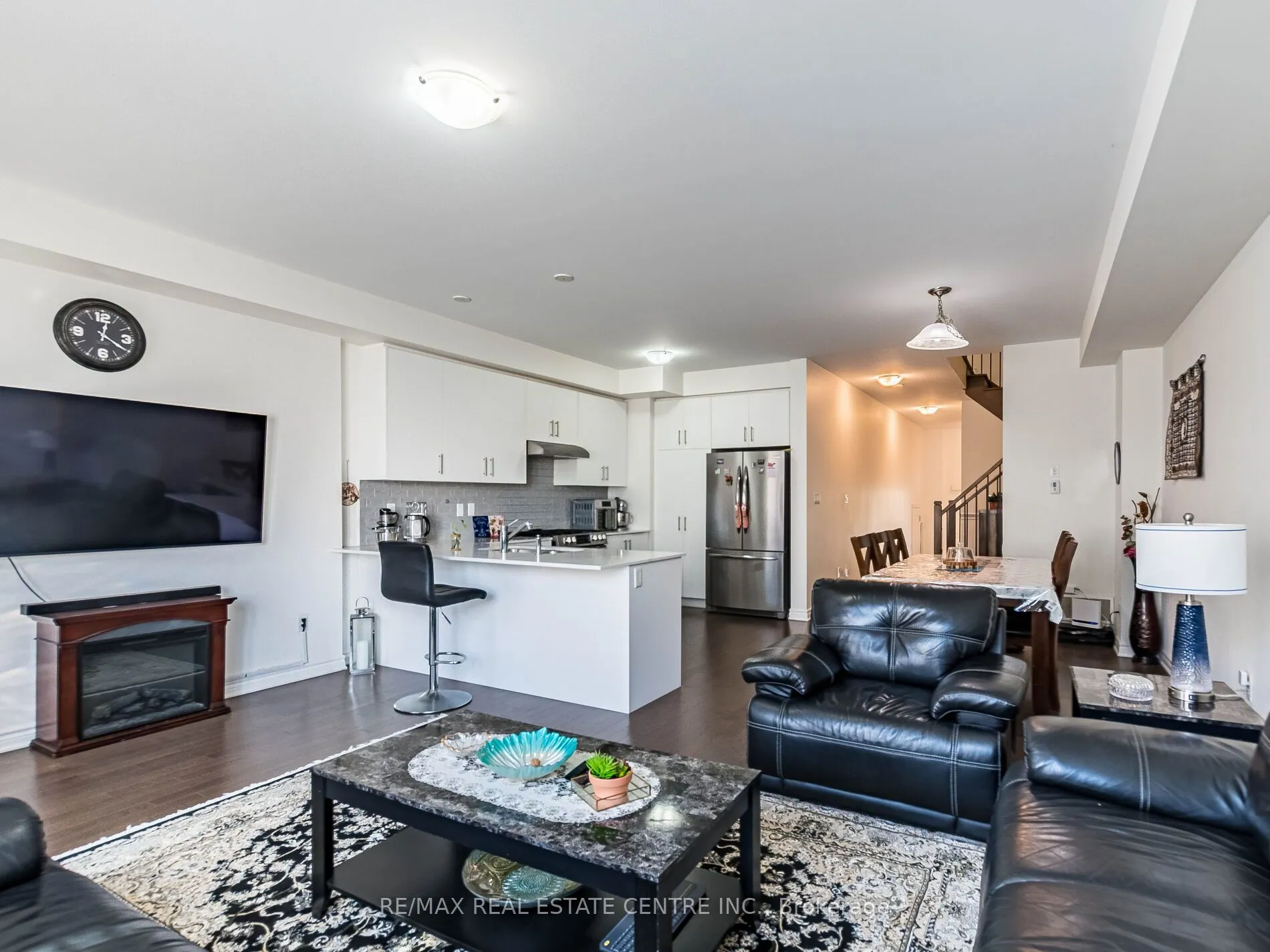 1157 Restivo Lane