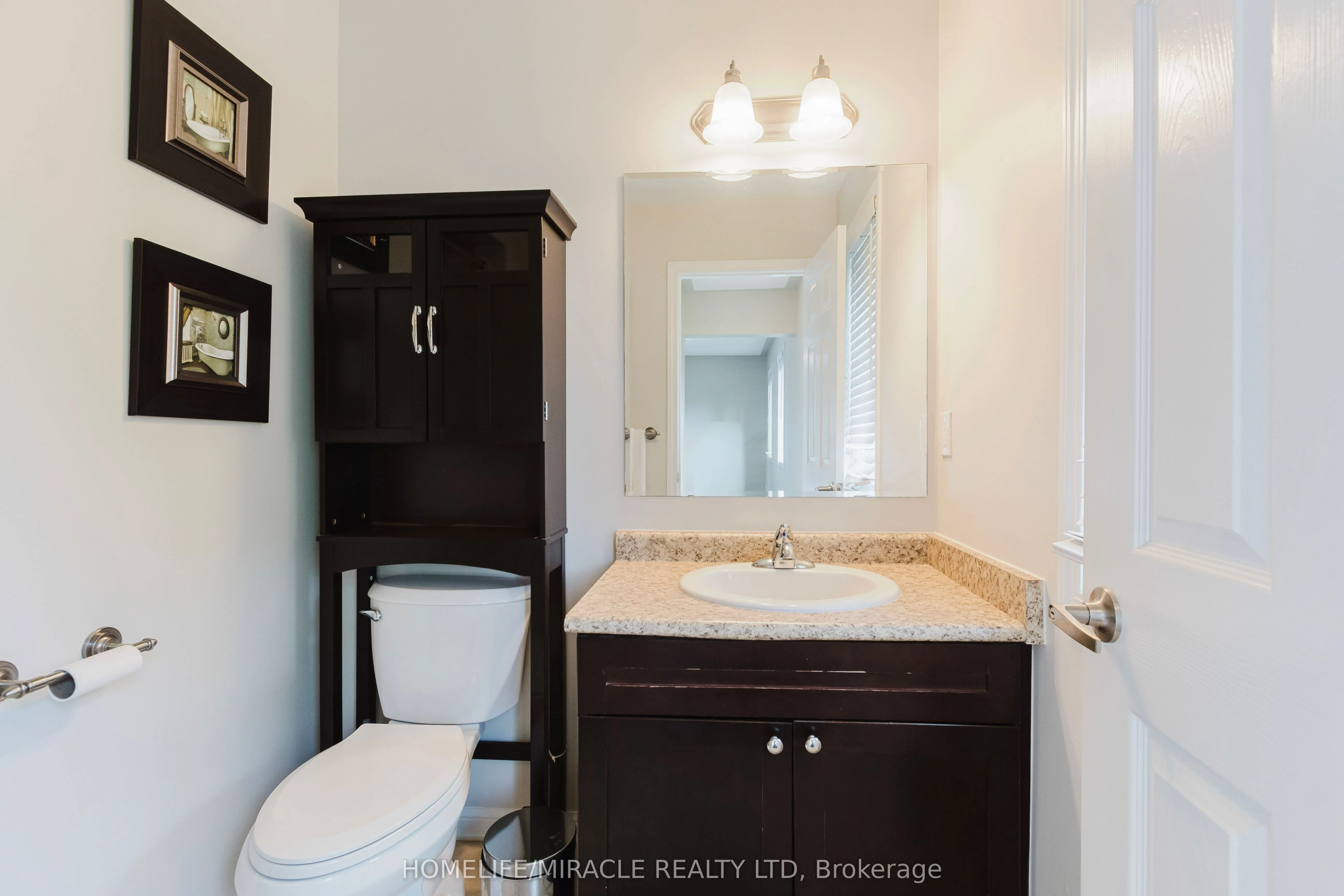 926 Whewell Trail