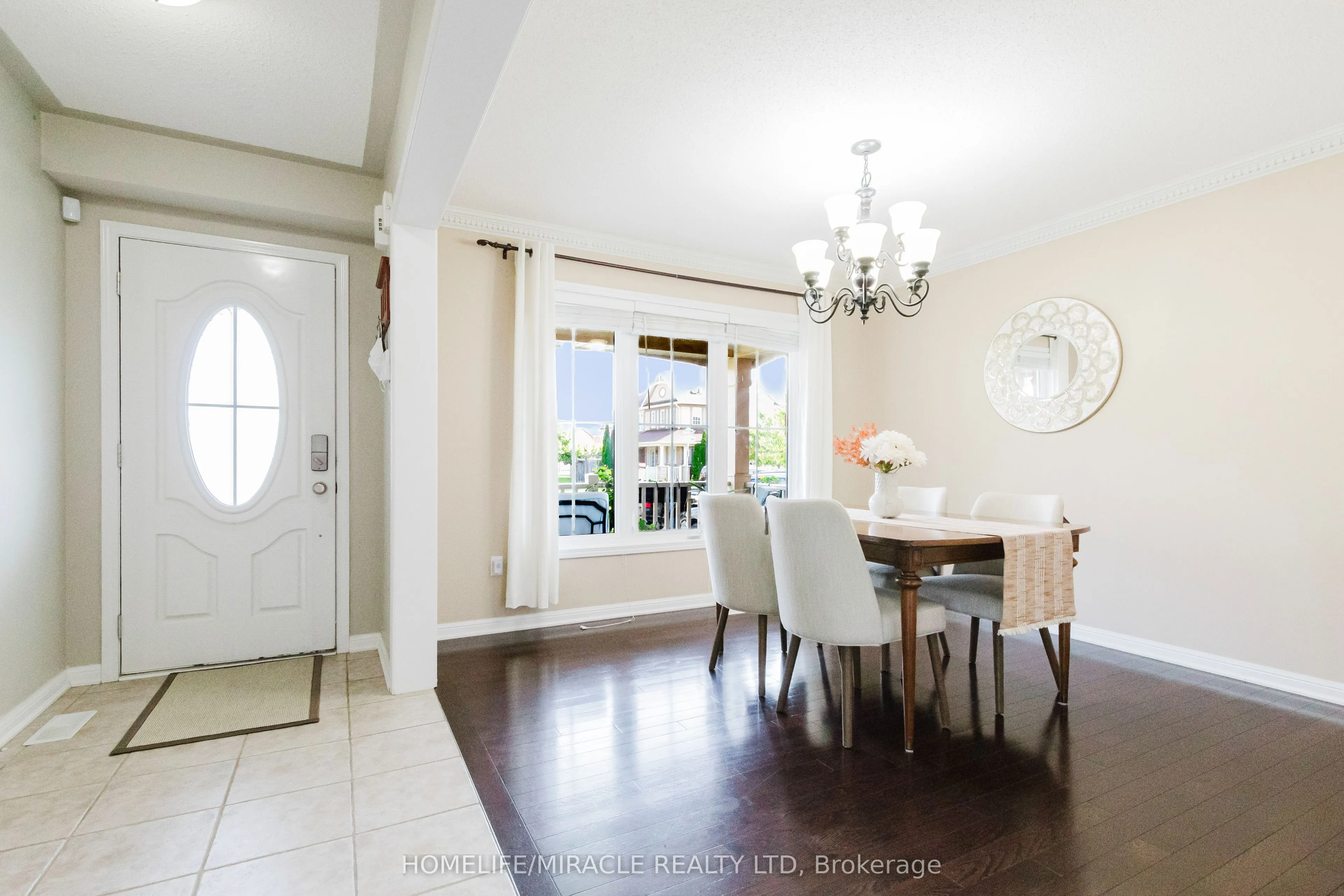 926 Whewell Trail