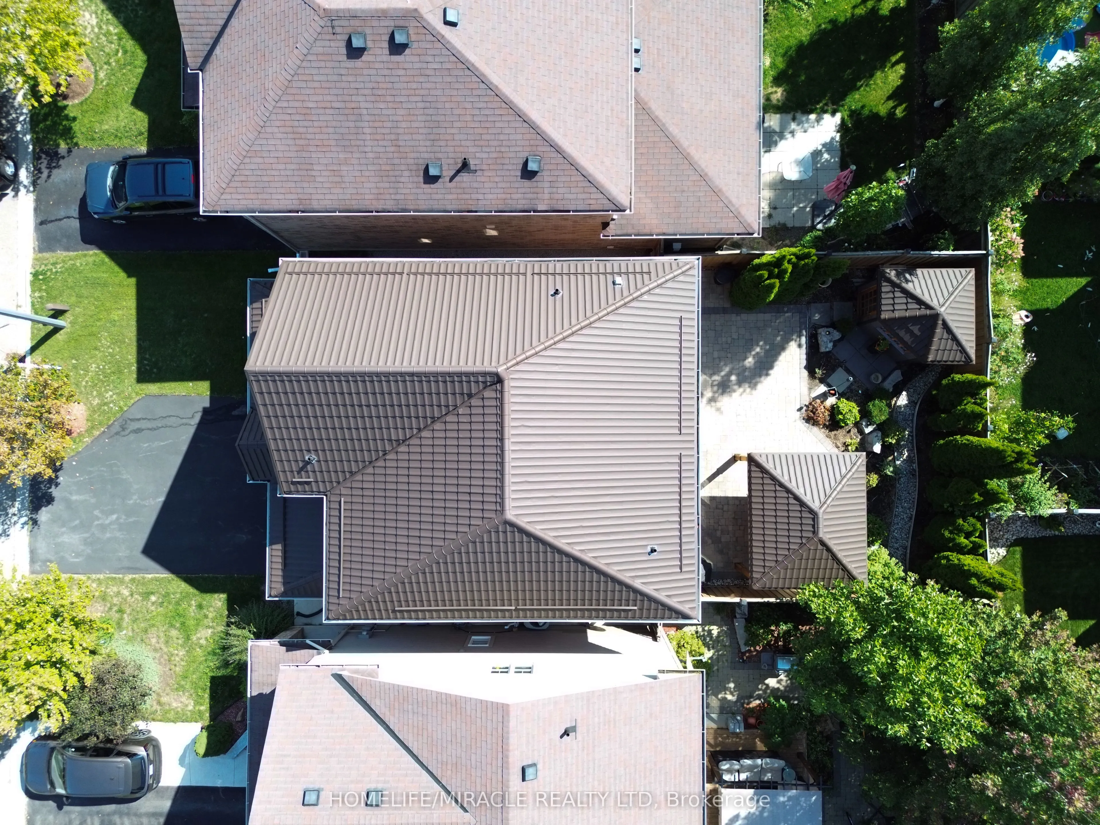 926 Whewell Trail