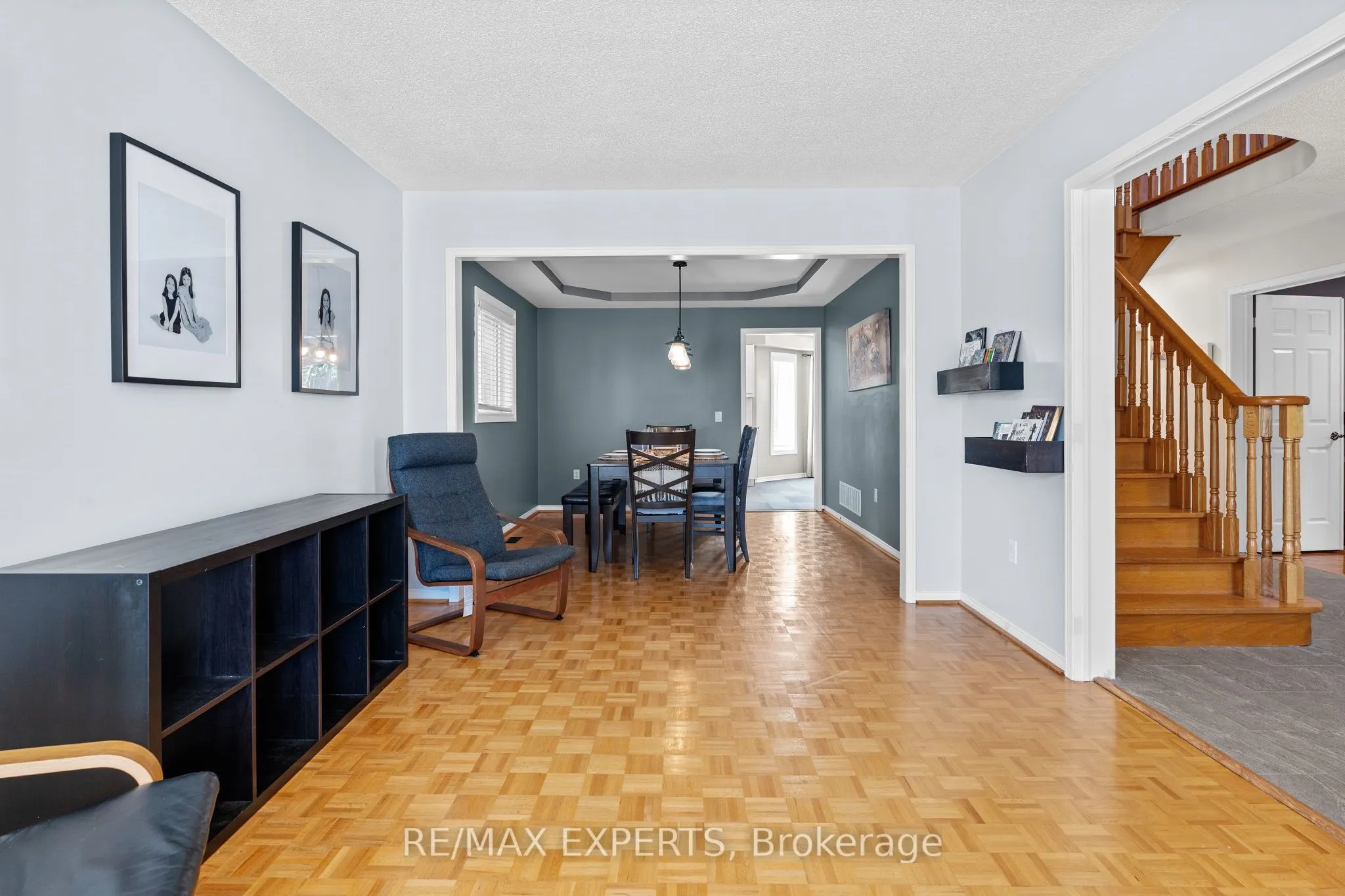 8 Strawberry Hill Court