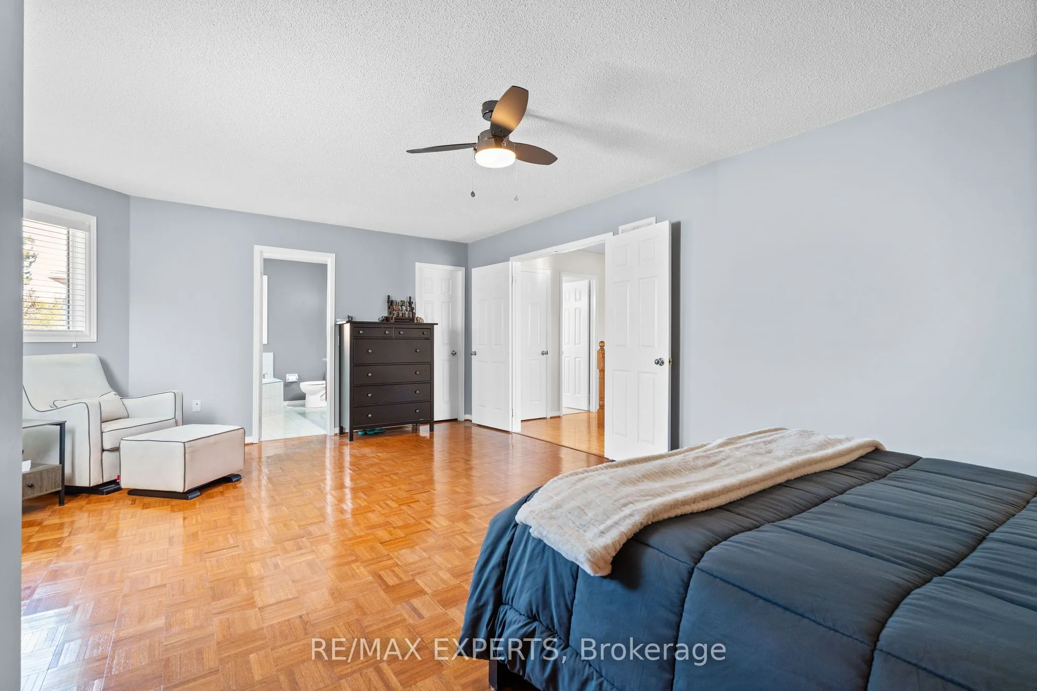 8 Strawberry Hill Court